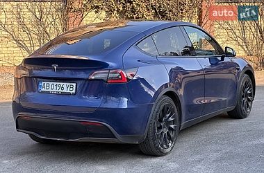 Позашляховик / Кросовер Tesla Model Y 2021 в Києві
