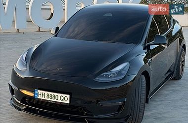 Внедорожник / Кроссовер Tesla Model Y 2023 в Великодолинском