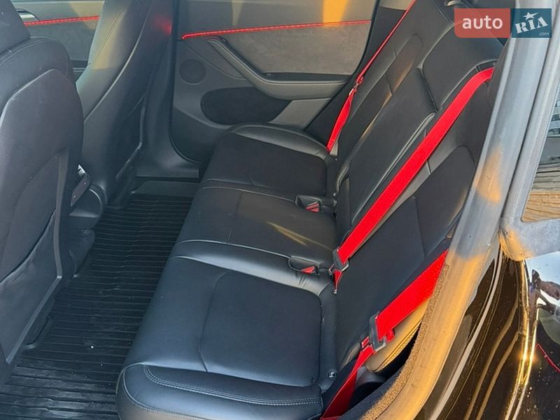 Внедорожник / Кроссовер Tesla Model Y 2023 в Великодолинском