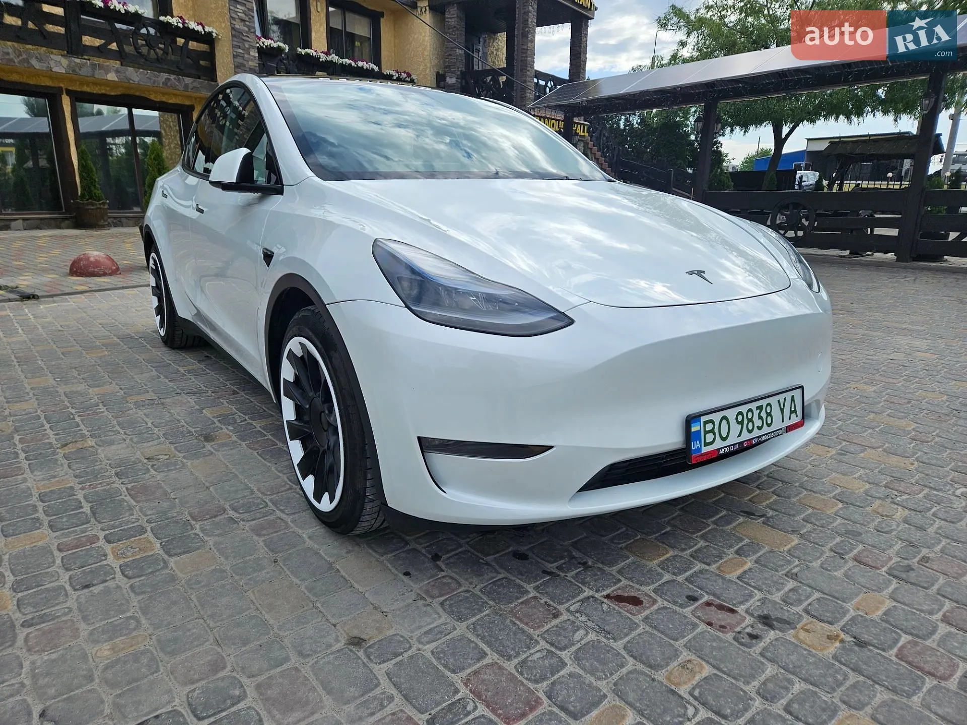 2022 Tesla Model Y - мініатюра 4
