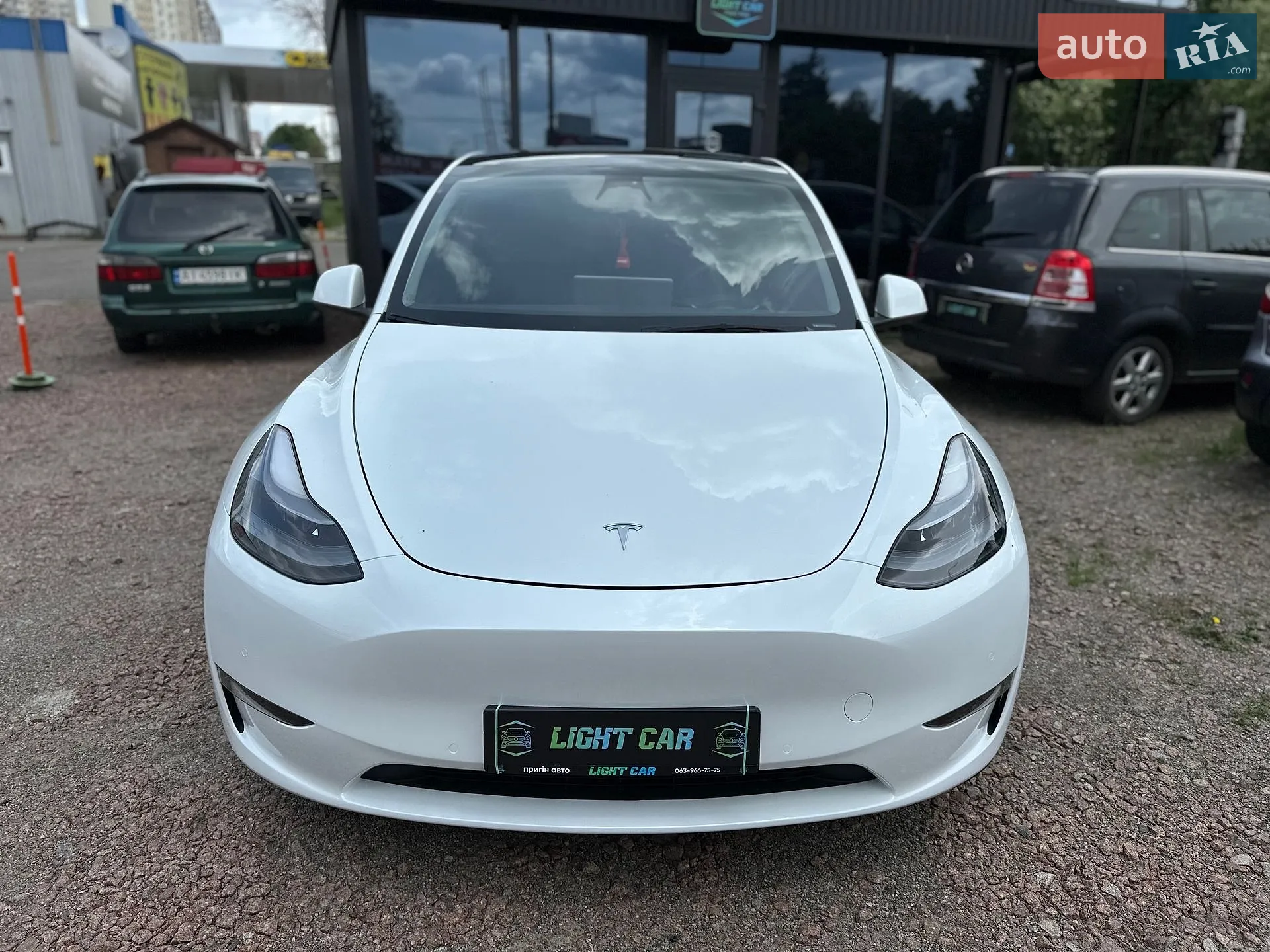 2022 Tesla Model Y - мініатюра 5