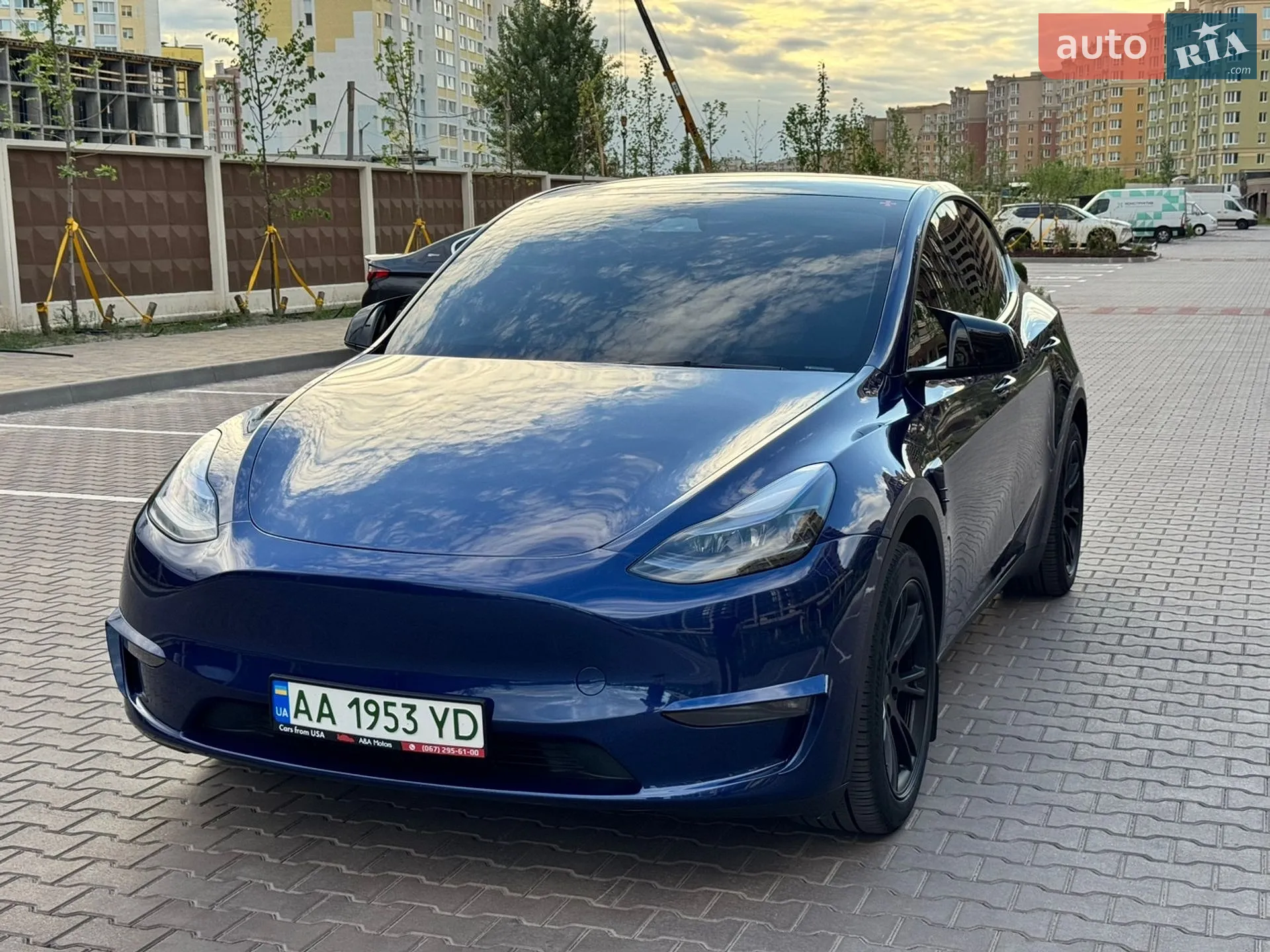 2023 Tesla Model Y - мініатюра 4