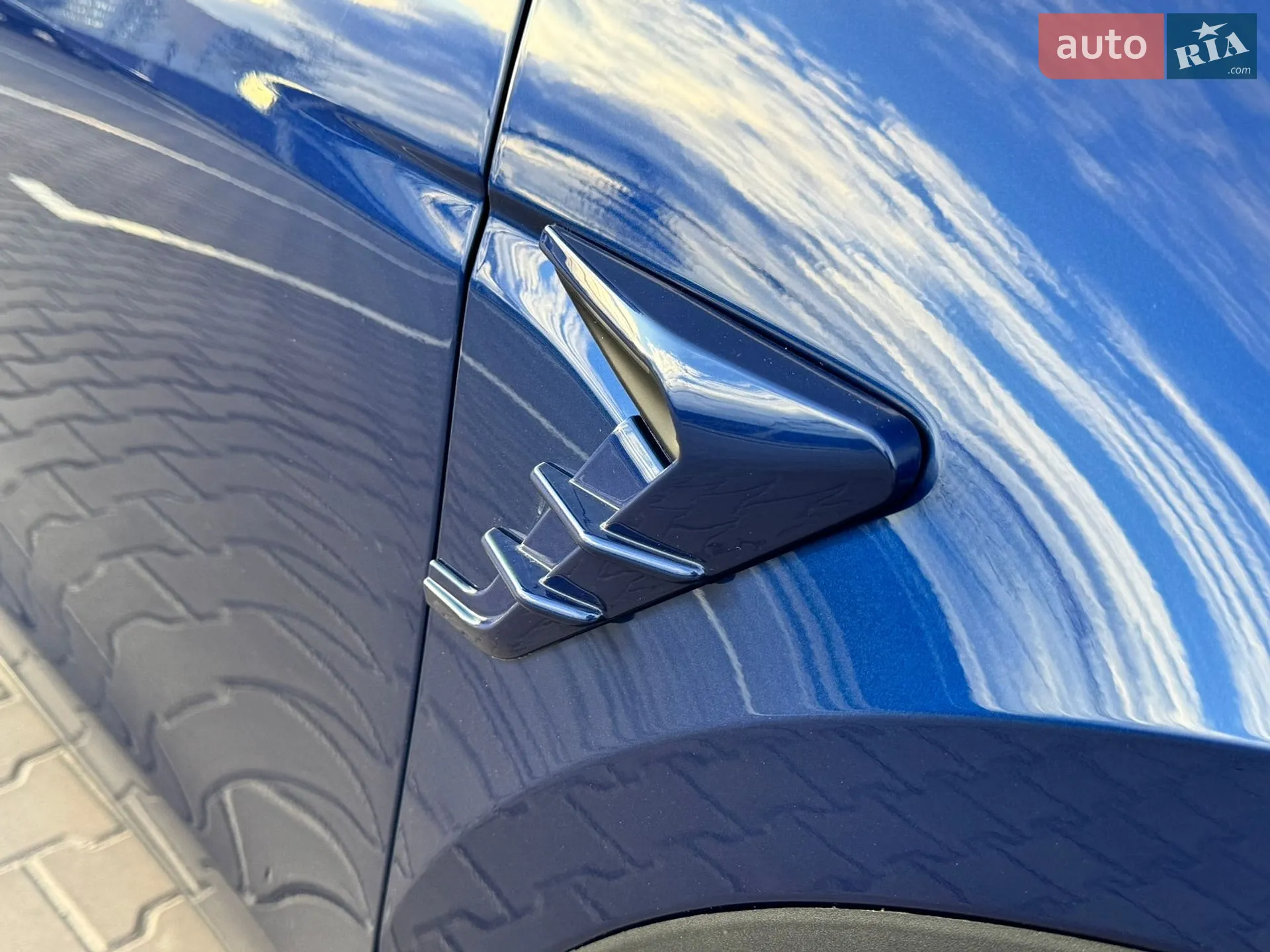 2023 Tesla Model Y - мініатюра 23