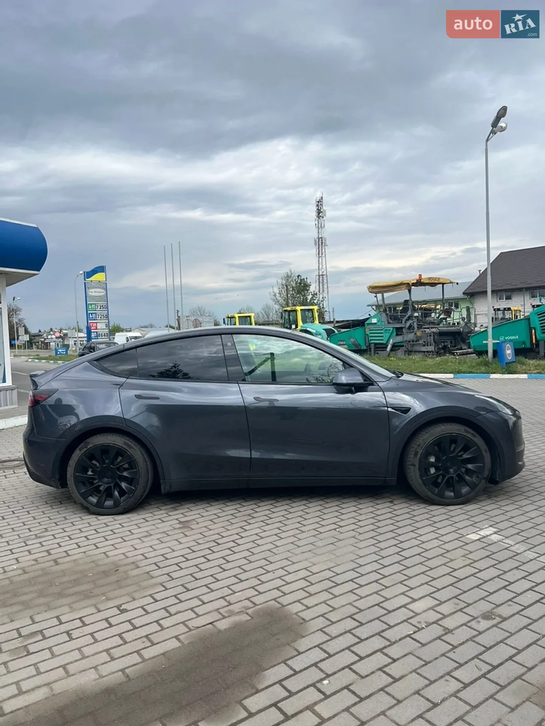 2021 Tesla Model Y - мініатюра 15