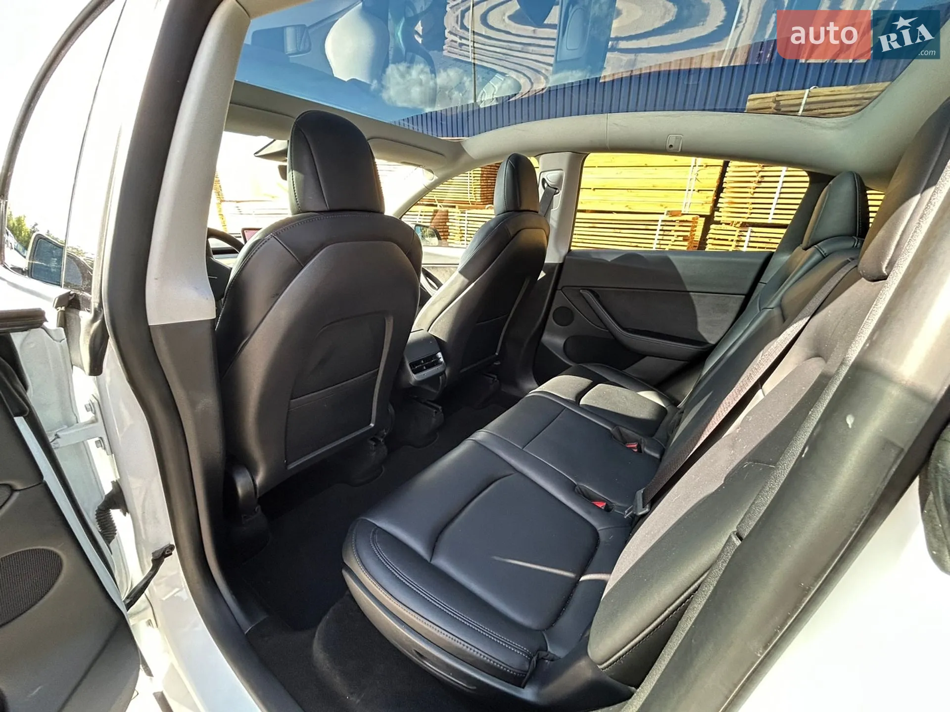 2022 Tesla Model Y - мініатюра 14