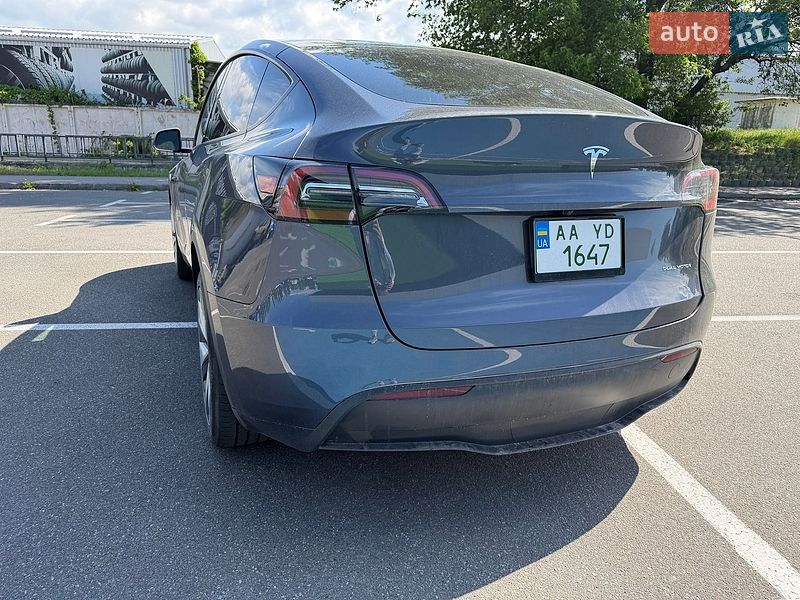 Внедорожник / Кроссовер Tesla Model Y 2023 в Киеве фото 10 Внедорожник / Кроссовер Tesla Model Y 2023 в Киеве