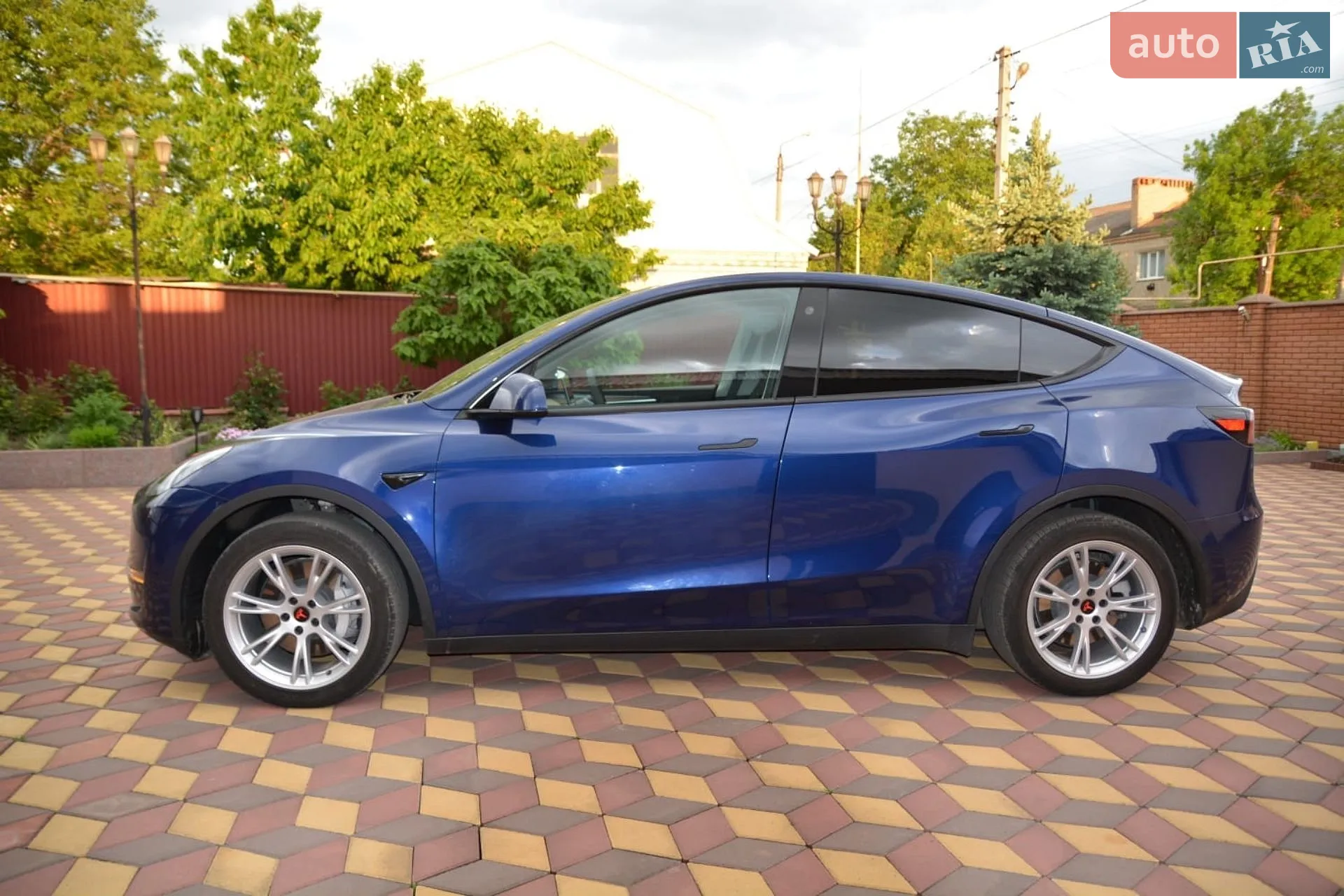 2023 Tesla Model Y - мініатюра 22