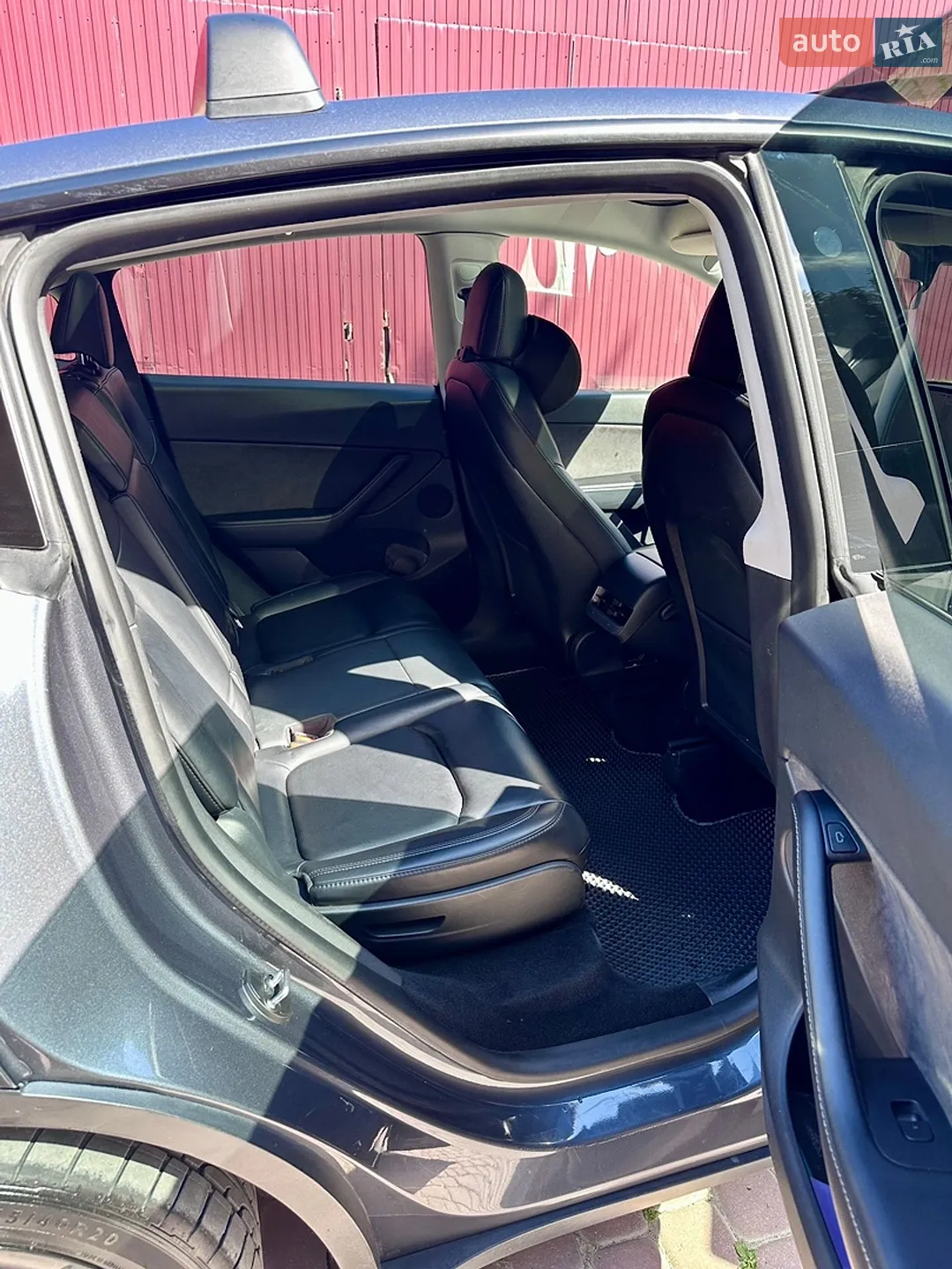 2021 Tesla Model Y - мініатюра 12