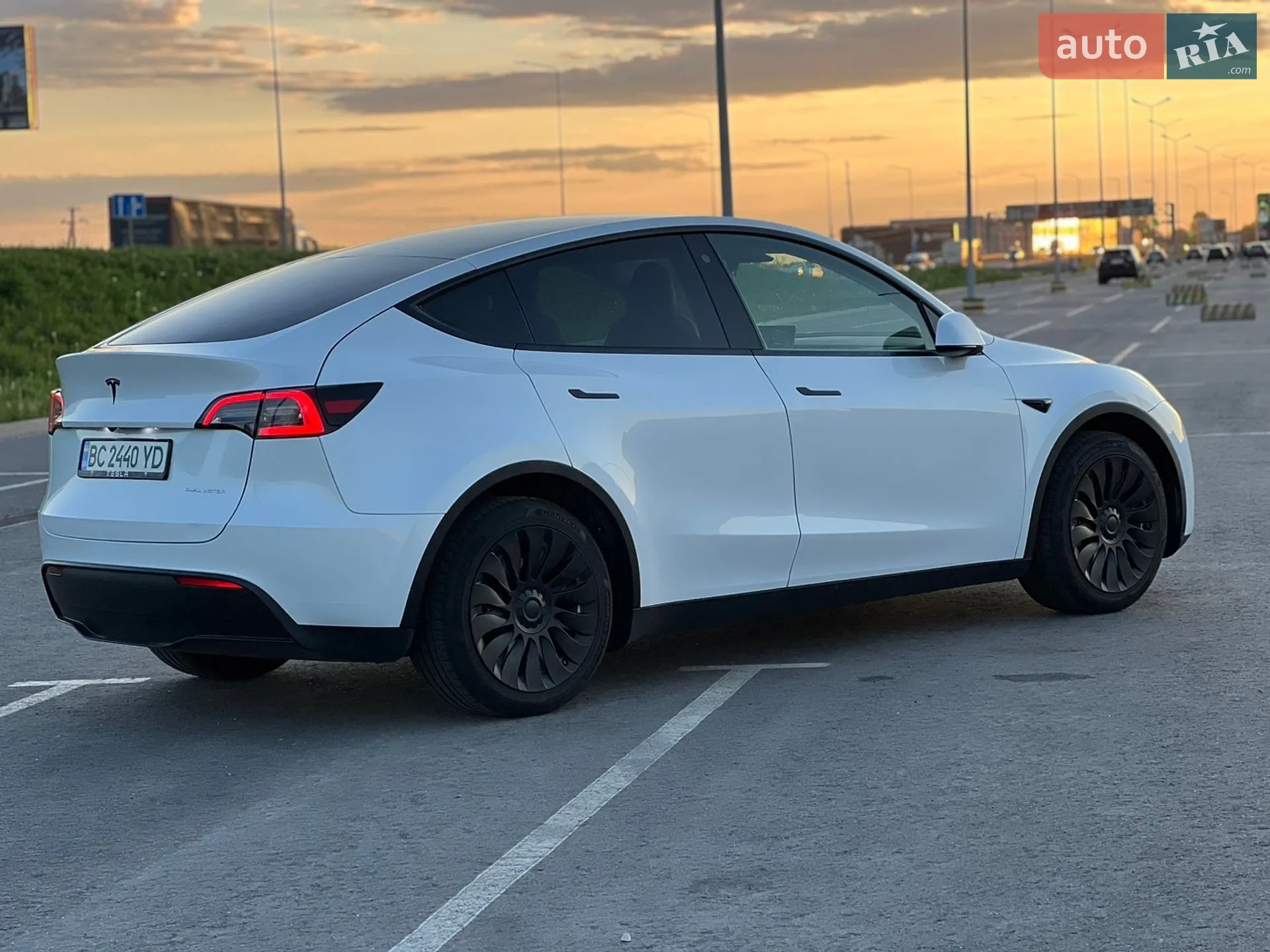 2023 Tesla Model Y - мініатюра 28