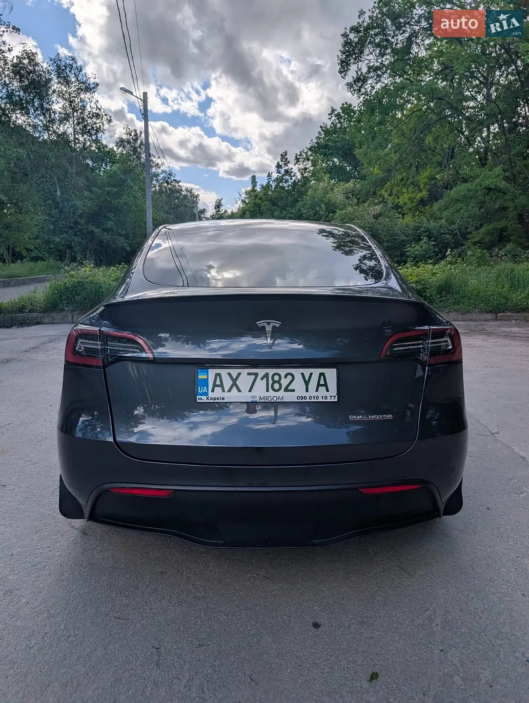 2024 Tesla Model Y - мініатюра 8