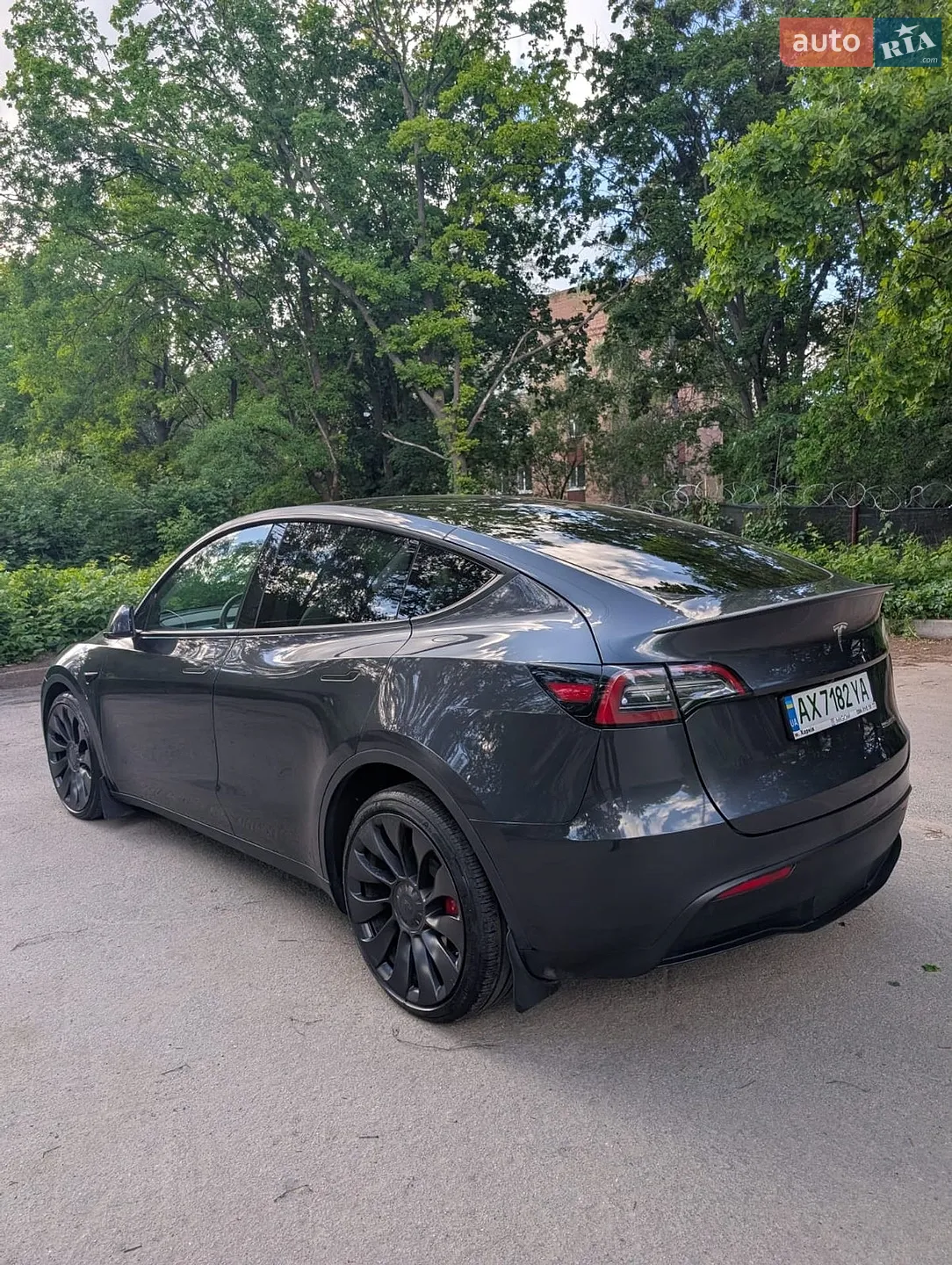 2024 Tesla Model Y - мініатюра 6