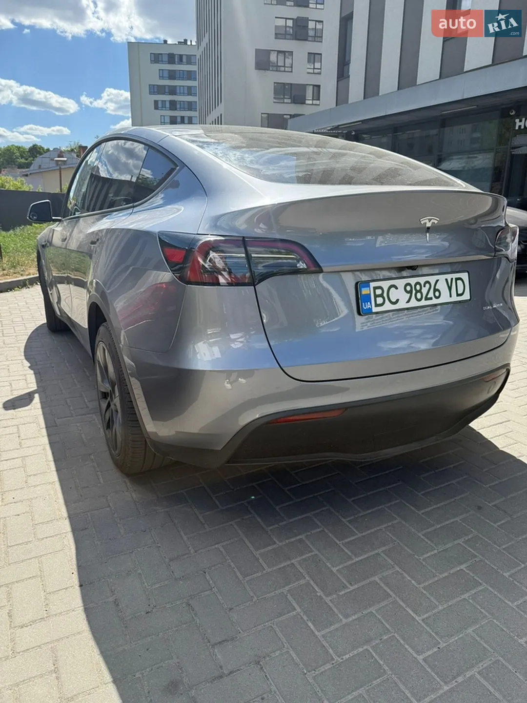 2024 Tesla Model Y - мініатюра 5