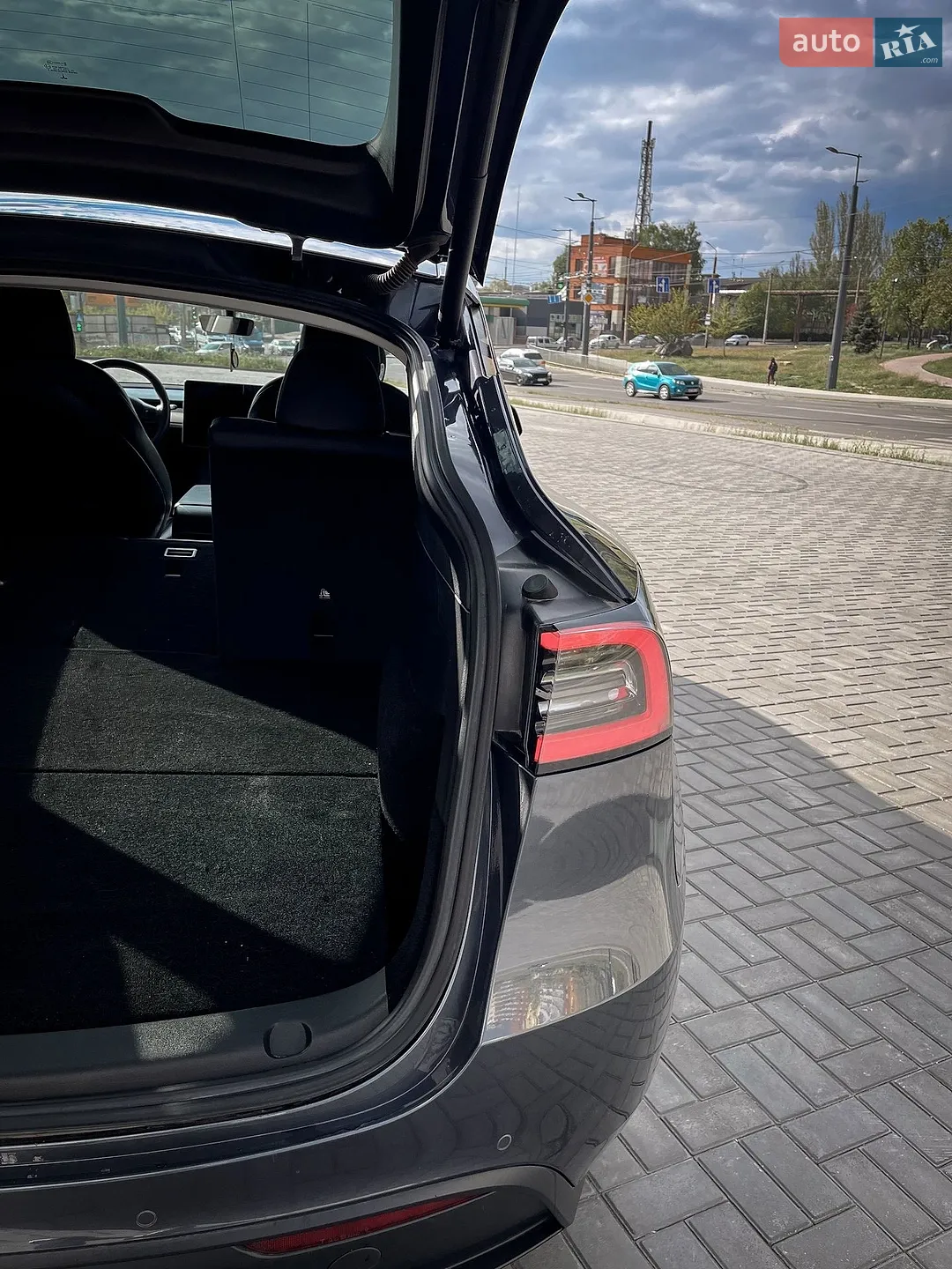2021 Tesla Model Y - мініатюра 32