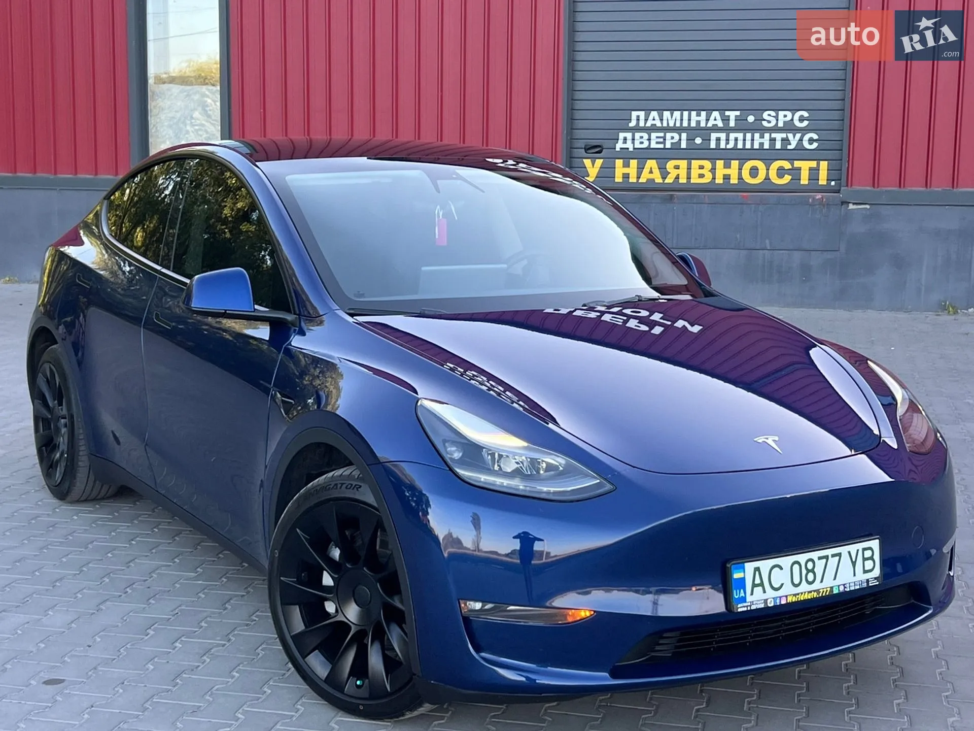 2023 Tesla Model Y - мініатюра 2