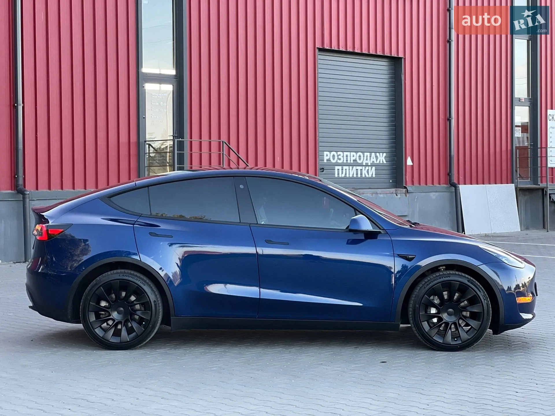 2023 Tesla Model Y - мініатюра 10