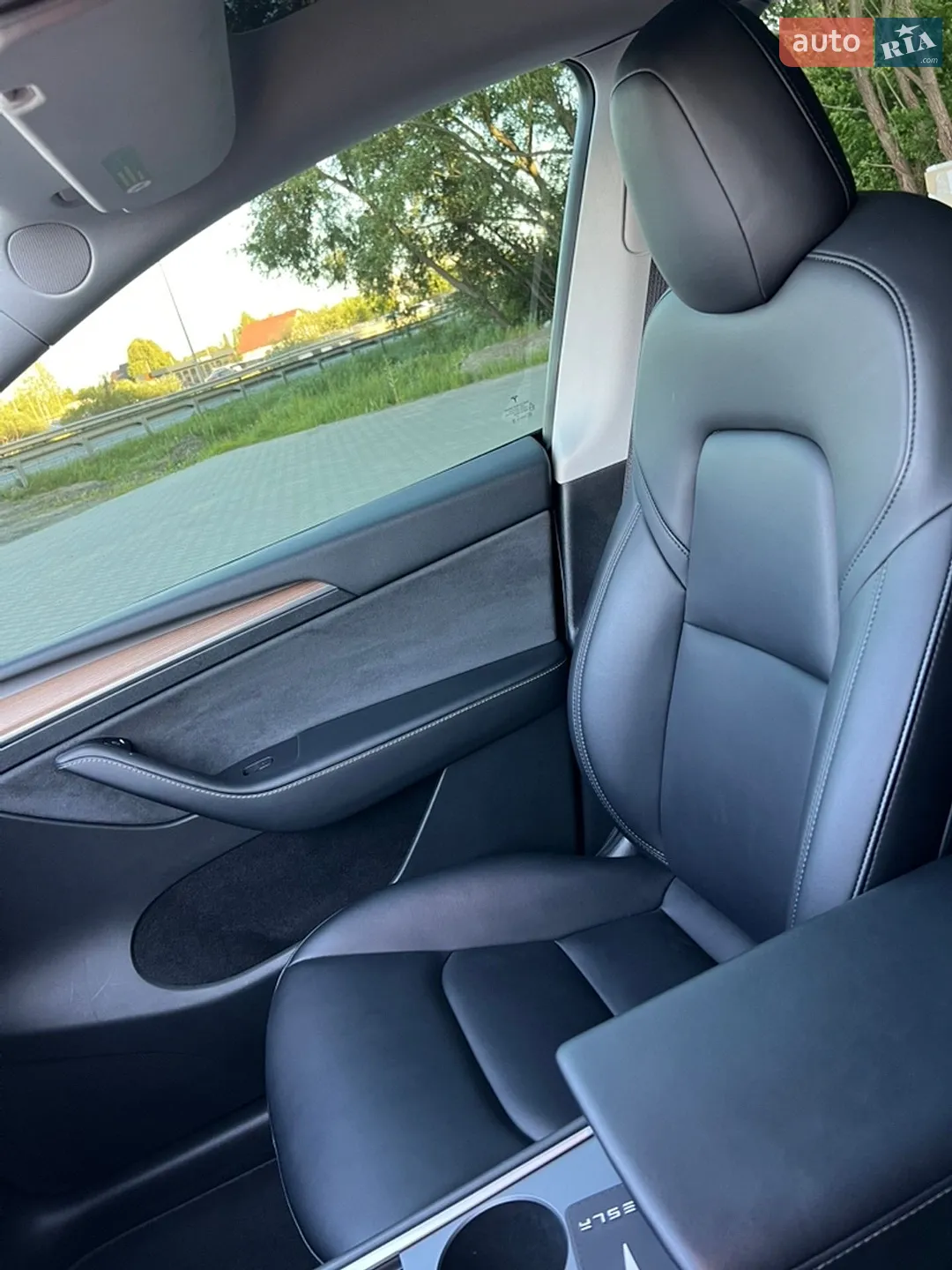 2023 Tesla Model Y - мініатюра 33