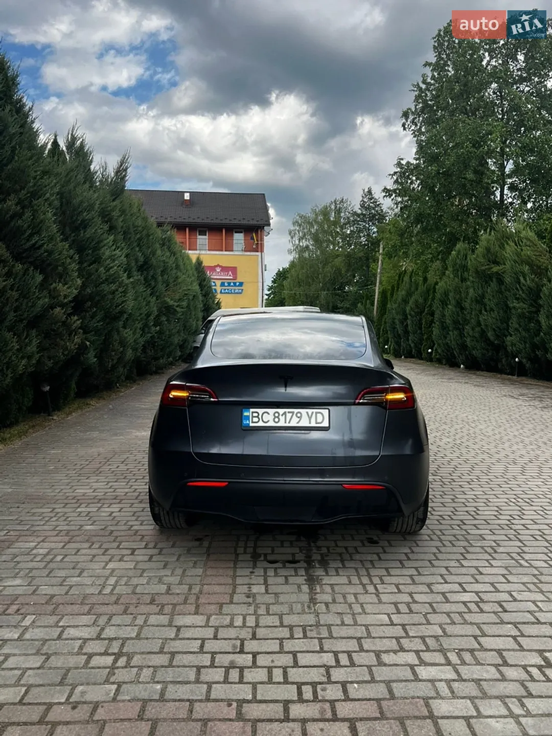2022 Tesla Model Y - мініатюра 9