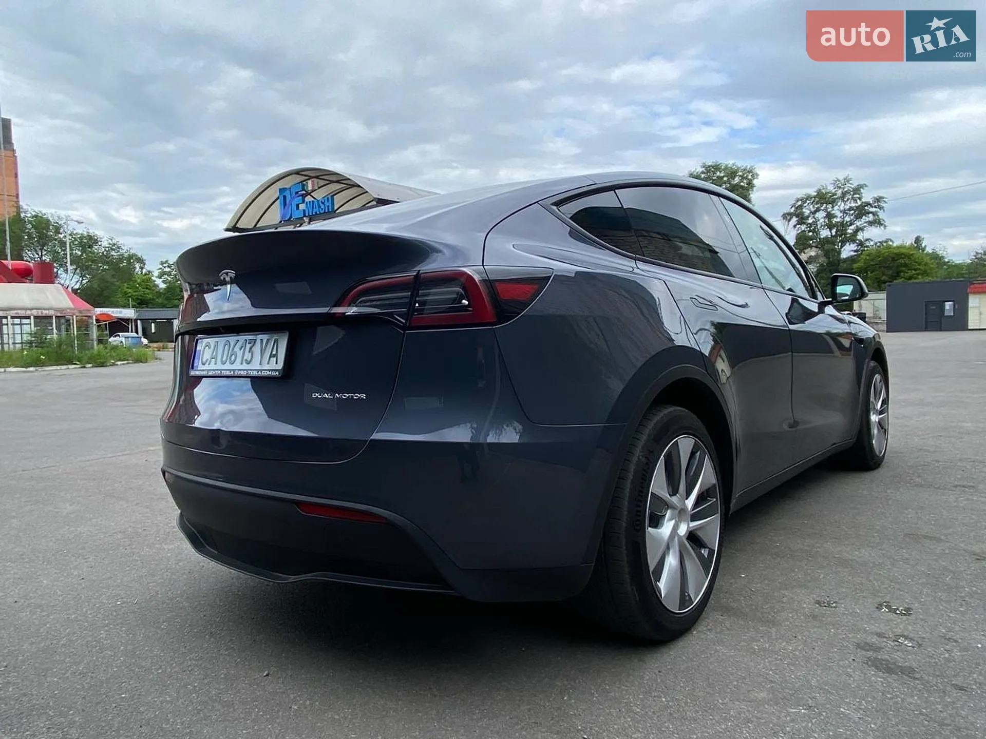 2023 Tesla Model Y - мініатюра 3