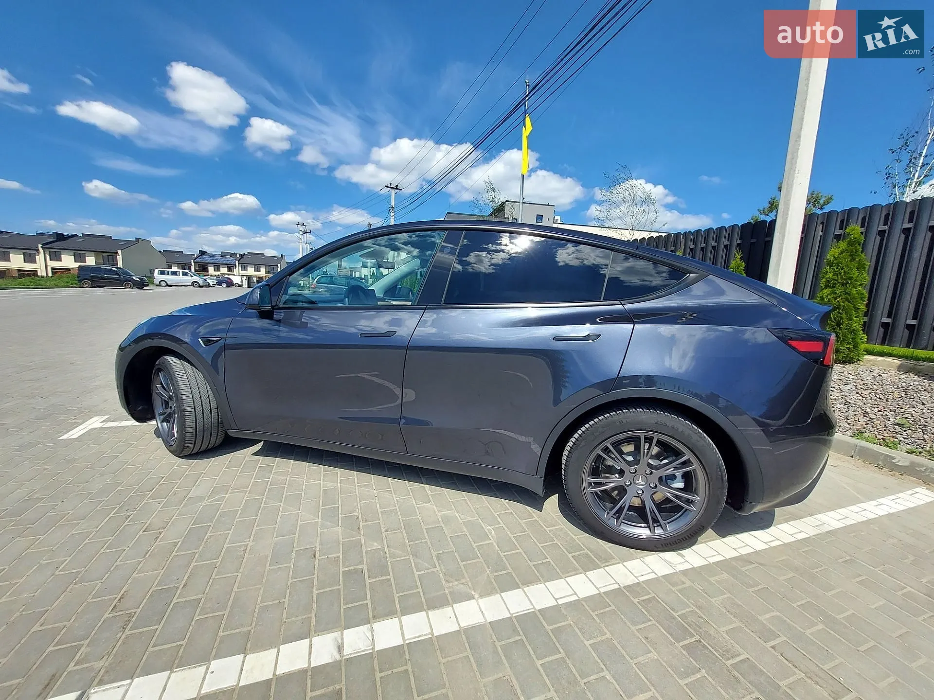 2024 Tesla Model Y - мініатюра 21