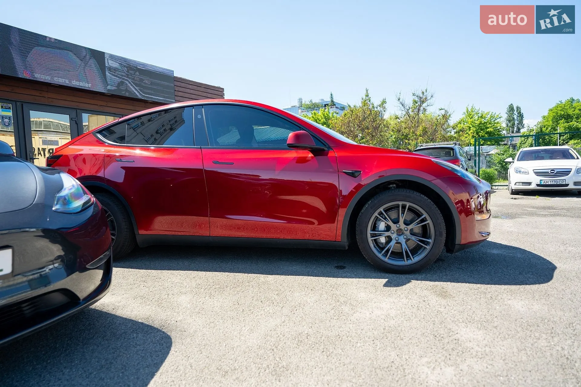 2024 Tesla Model Y - мініатюра 6