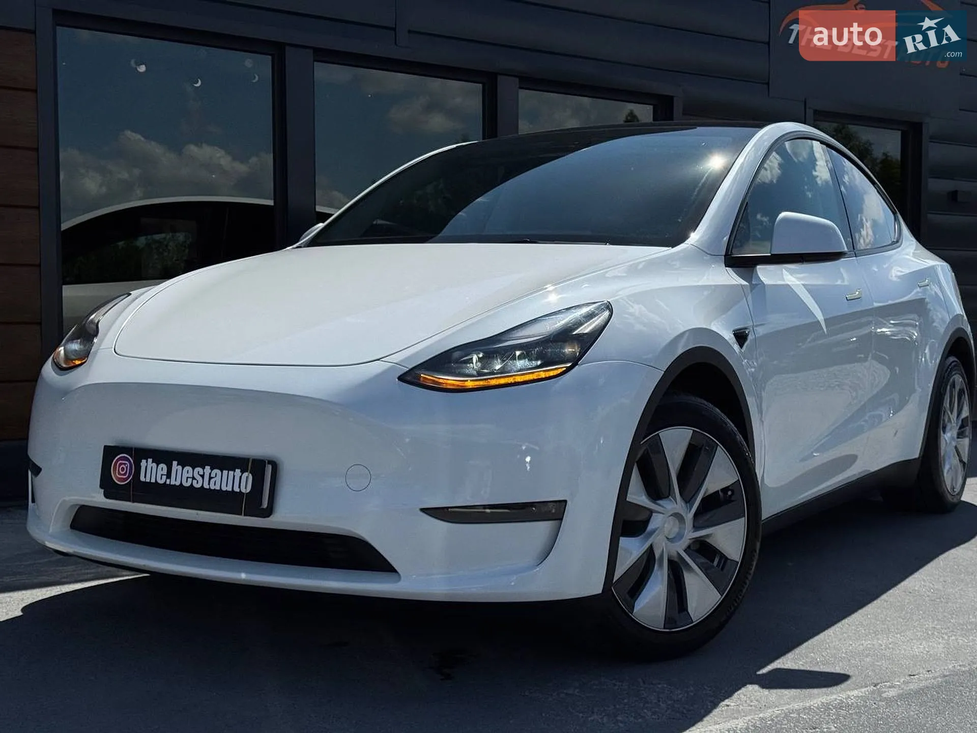 2023 Tesla Model Y - мініатюра 4