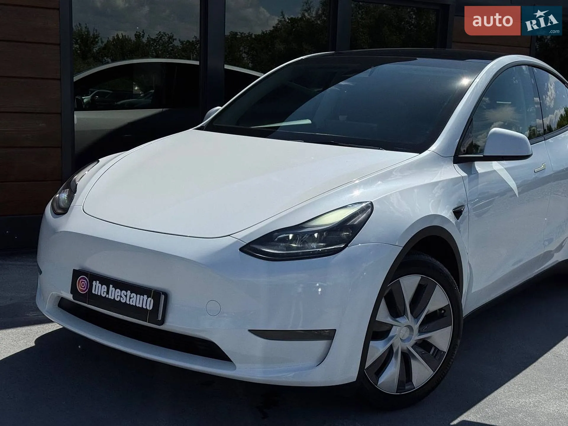 2023 Tesla Model Y - мініатюра 2