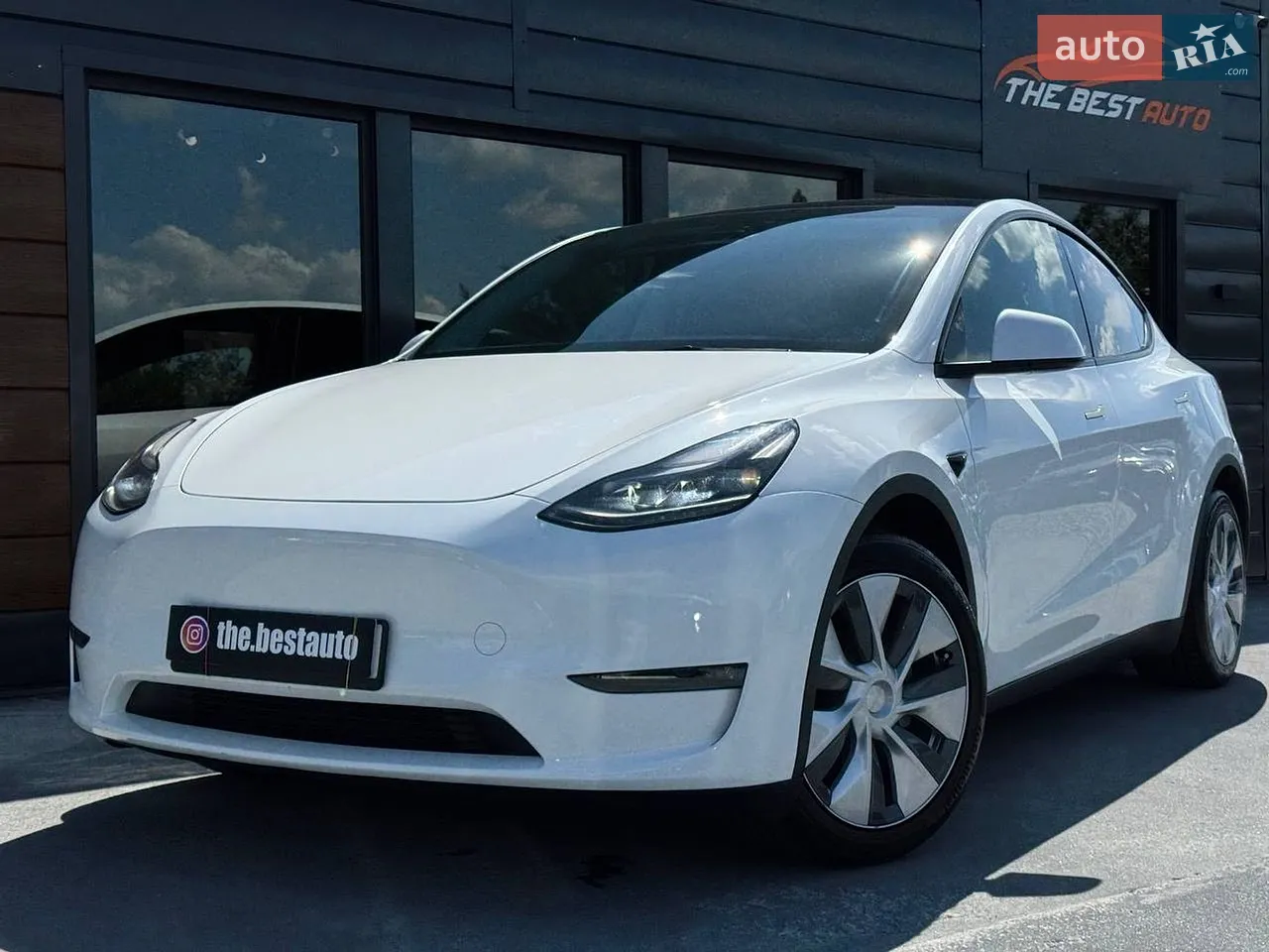 2022 Tesla Model Y - мініатюра 17