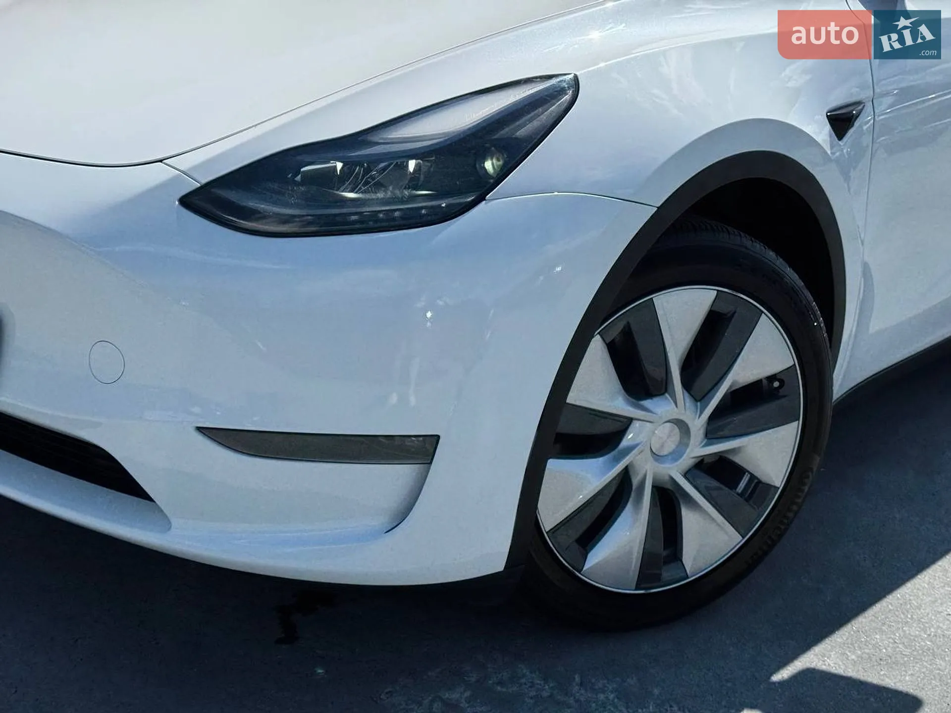 2023 Tesla Model Y - мініатюра 5
