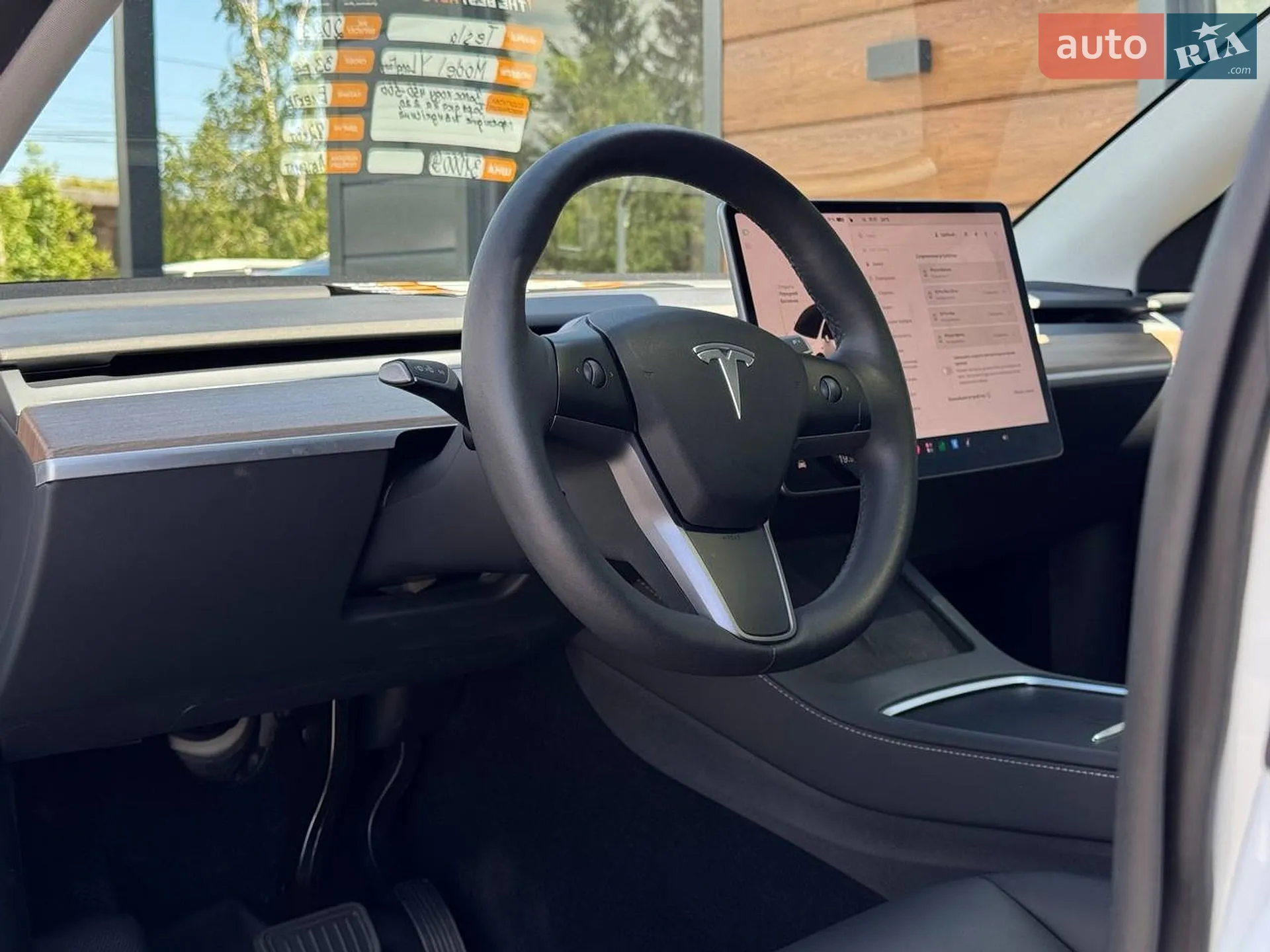 2023 Tesla Model Y - мініатюра 35