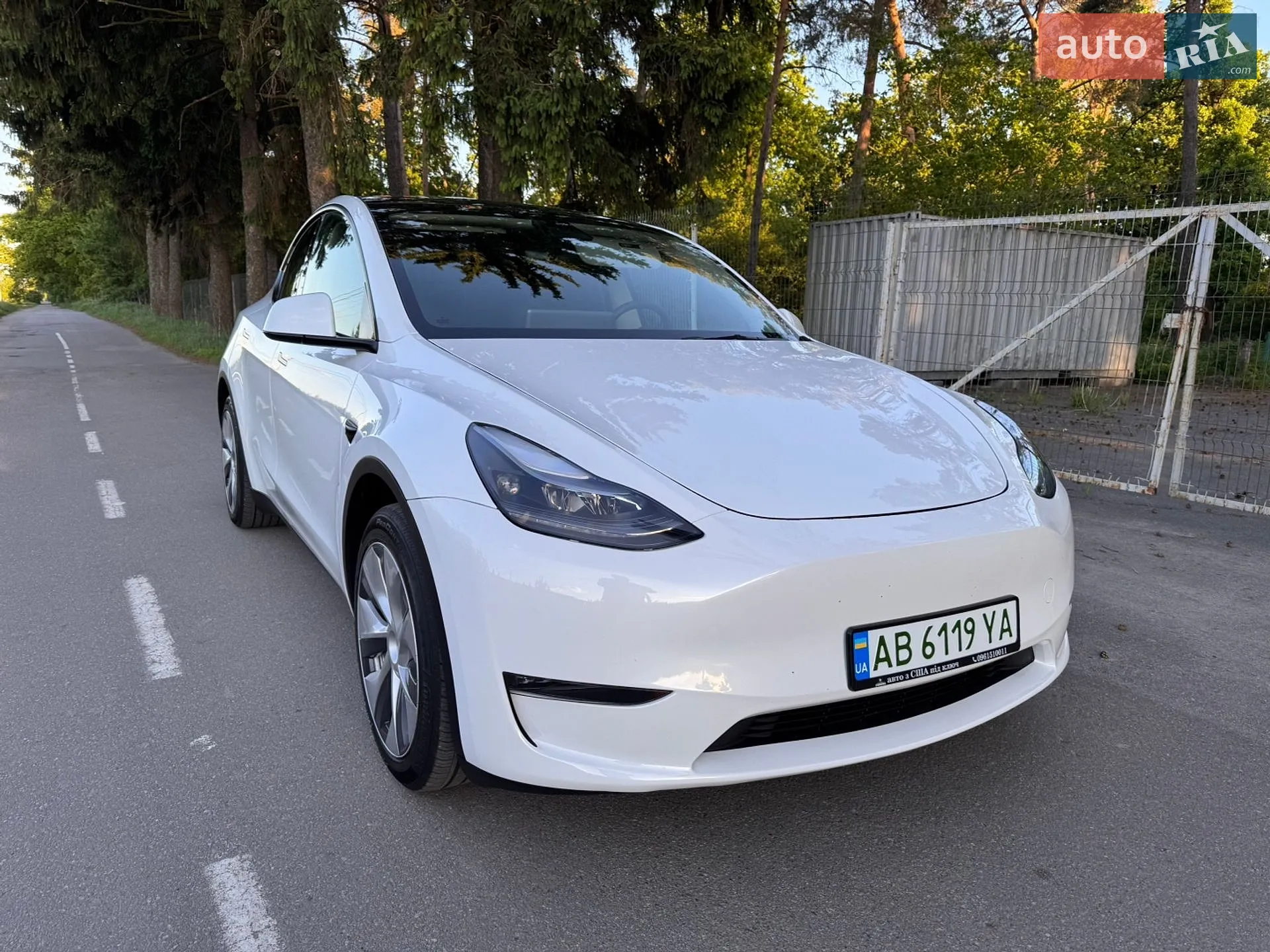 2023 Tesla Model Y - мініатюра 9