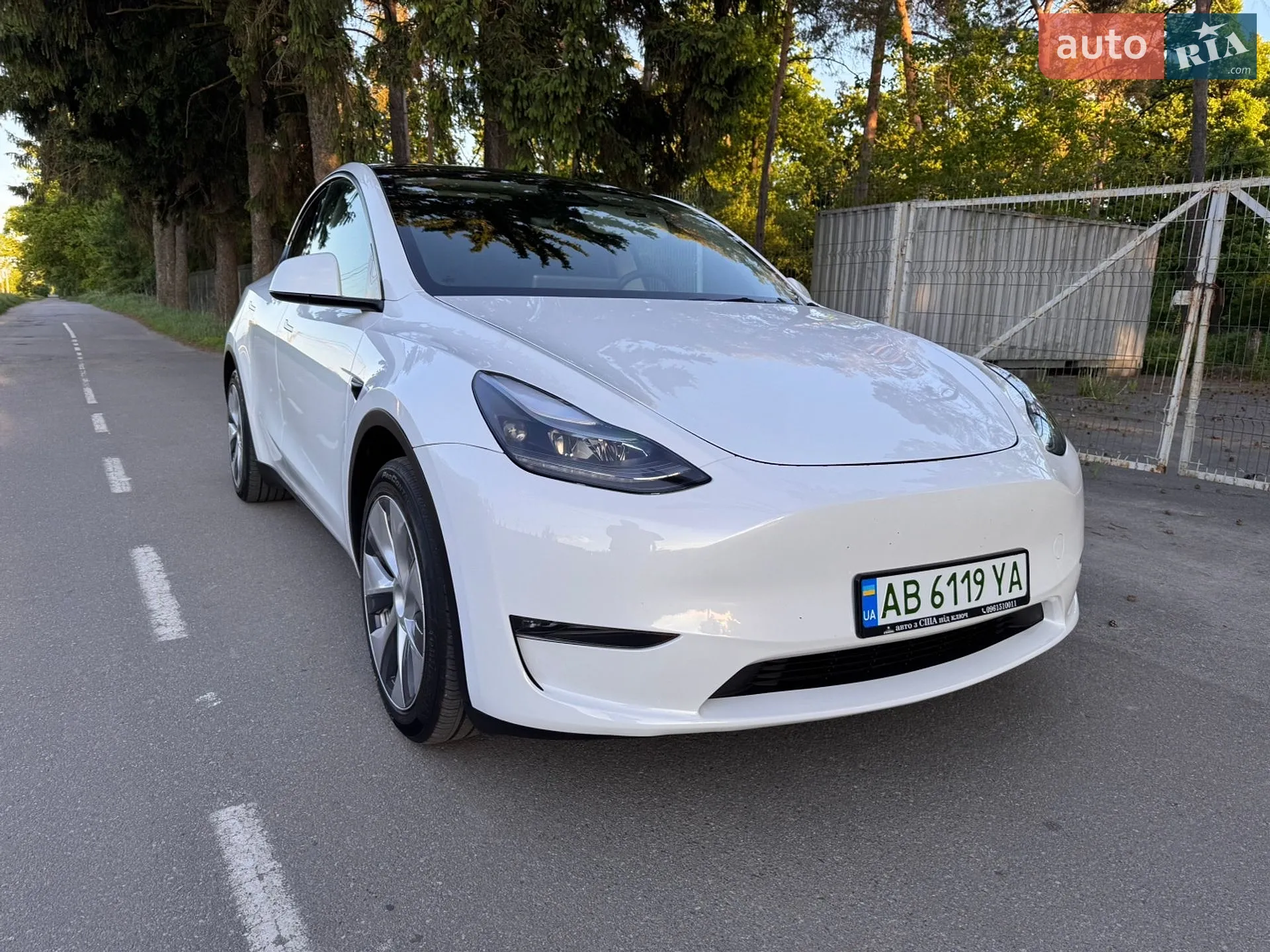 2023 Tesla Model Y - мініатюра 10
