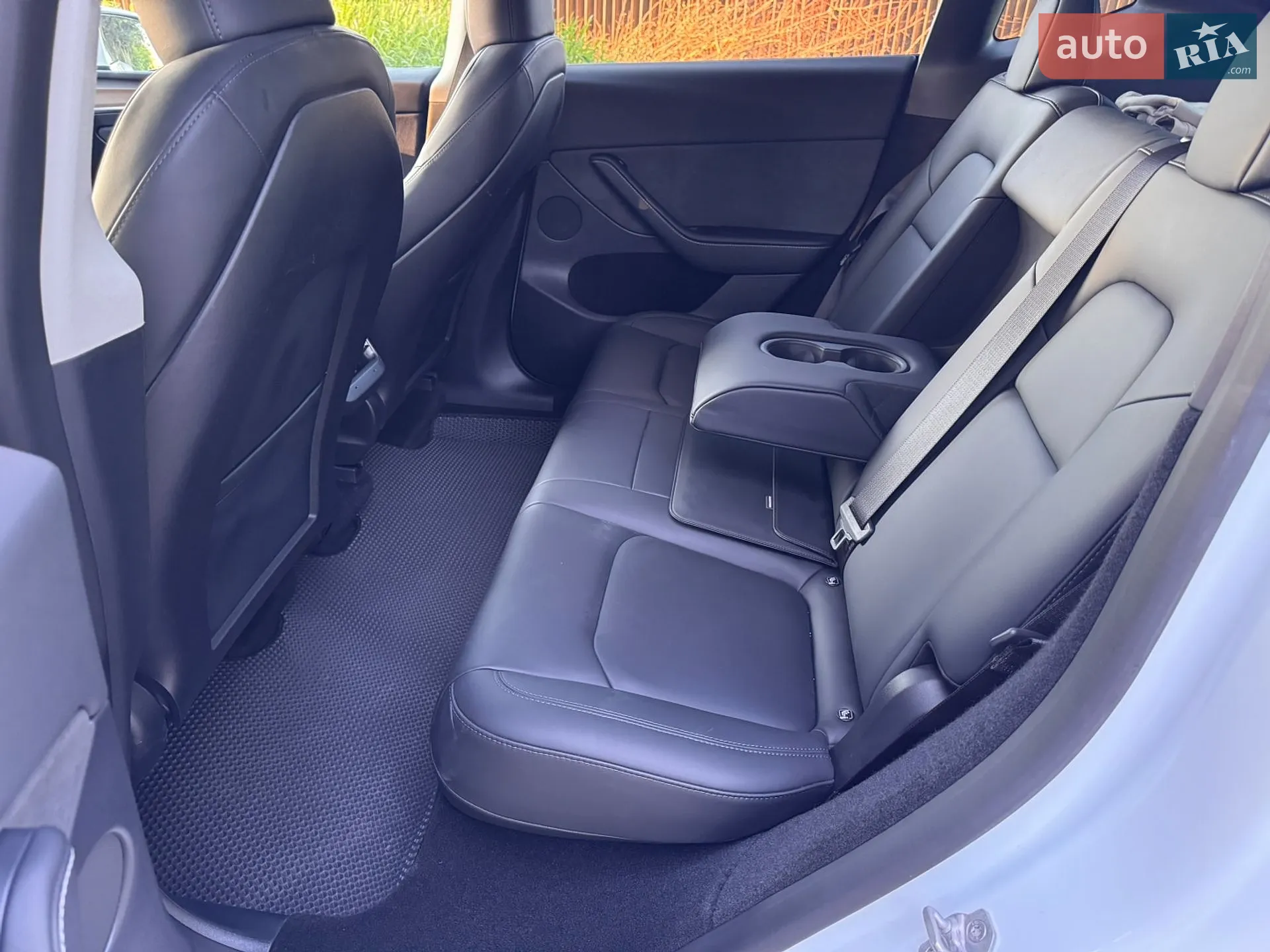 2023 Tesla Model Y - мініатюра 25