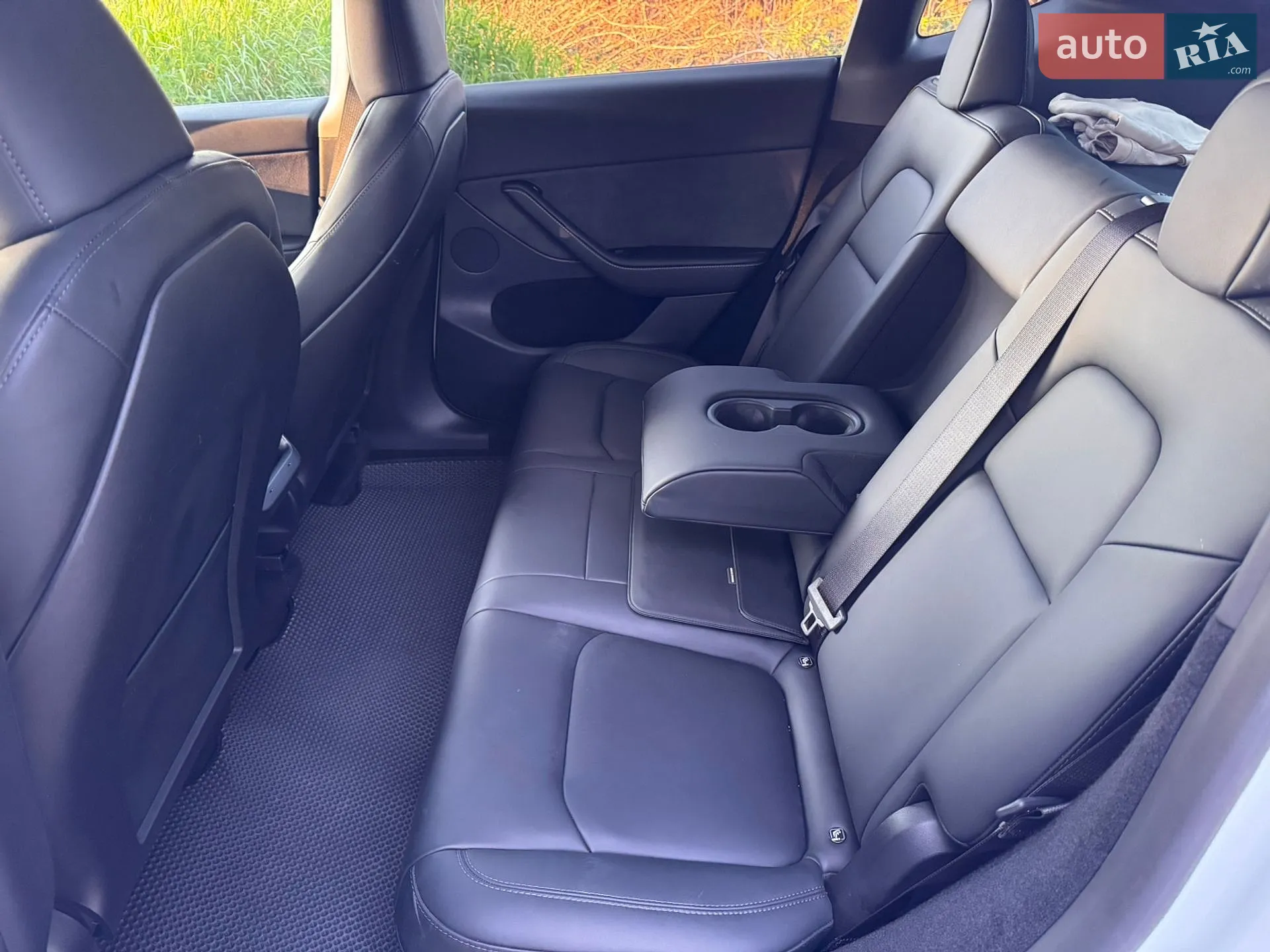 2023 Tesla Model Y - мініатюра 28