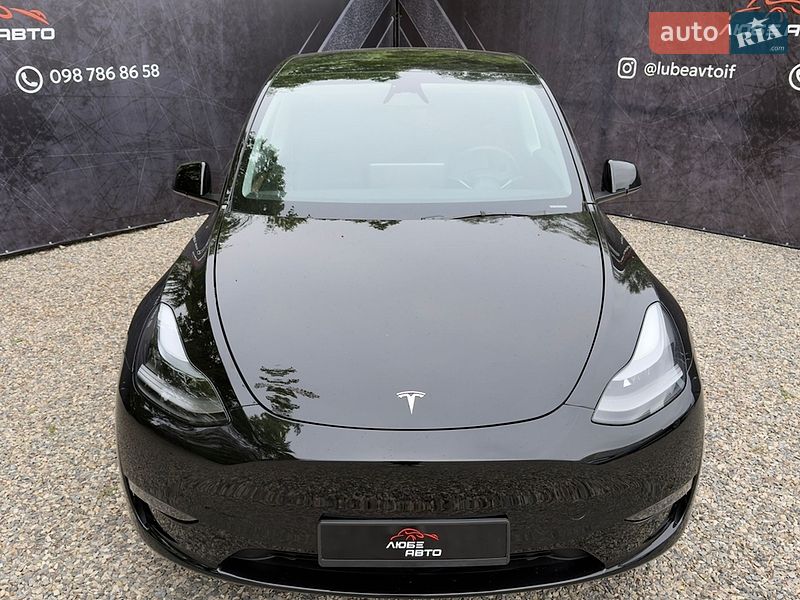Внедорожник / Кроссовер Tesla Model Y 2023 в Ивано-Франковске