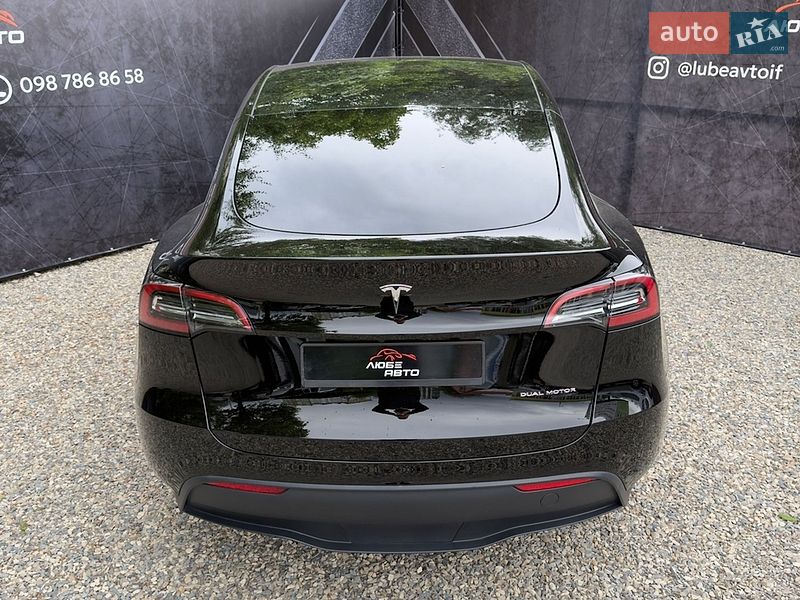 Внедорожник / Кроссовер Tesla Model Y 2023 в Ивано-Франковске