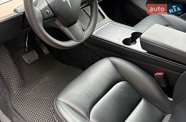 Внедорожник / Кроссовер Tesla Model Y 2023 в Ивано-Франковске