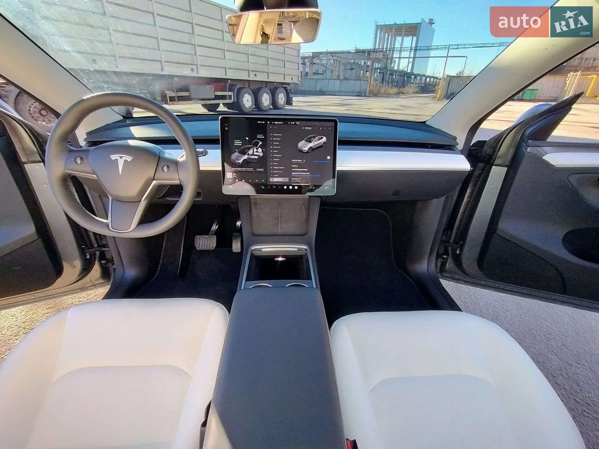 2024 Tesla Model Y - мініатюра 22