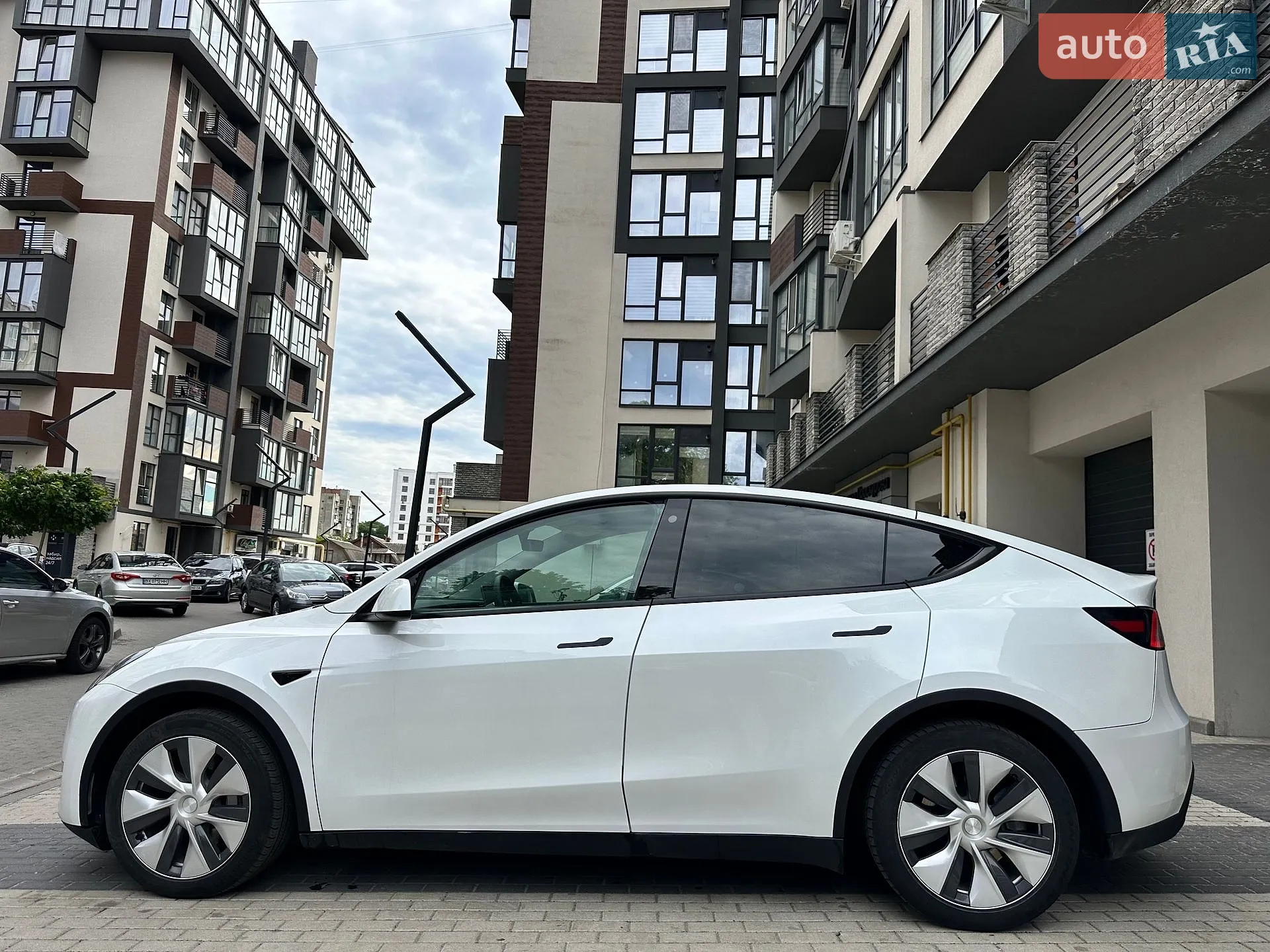 2023 Tesla Model Y - мініатюра 7