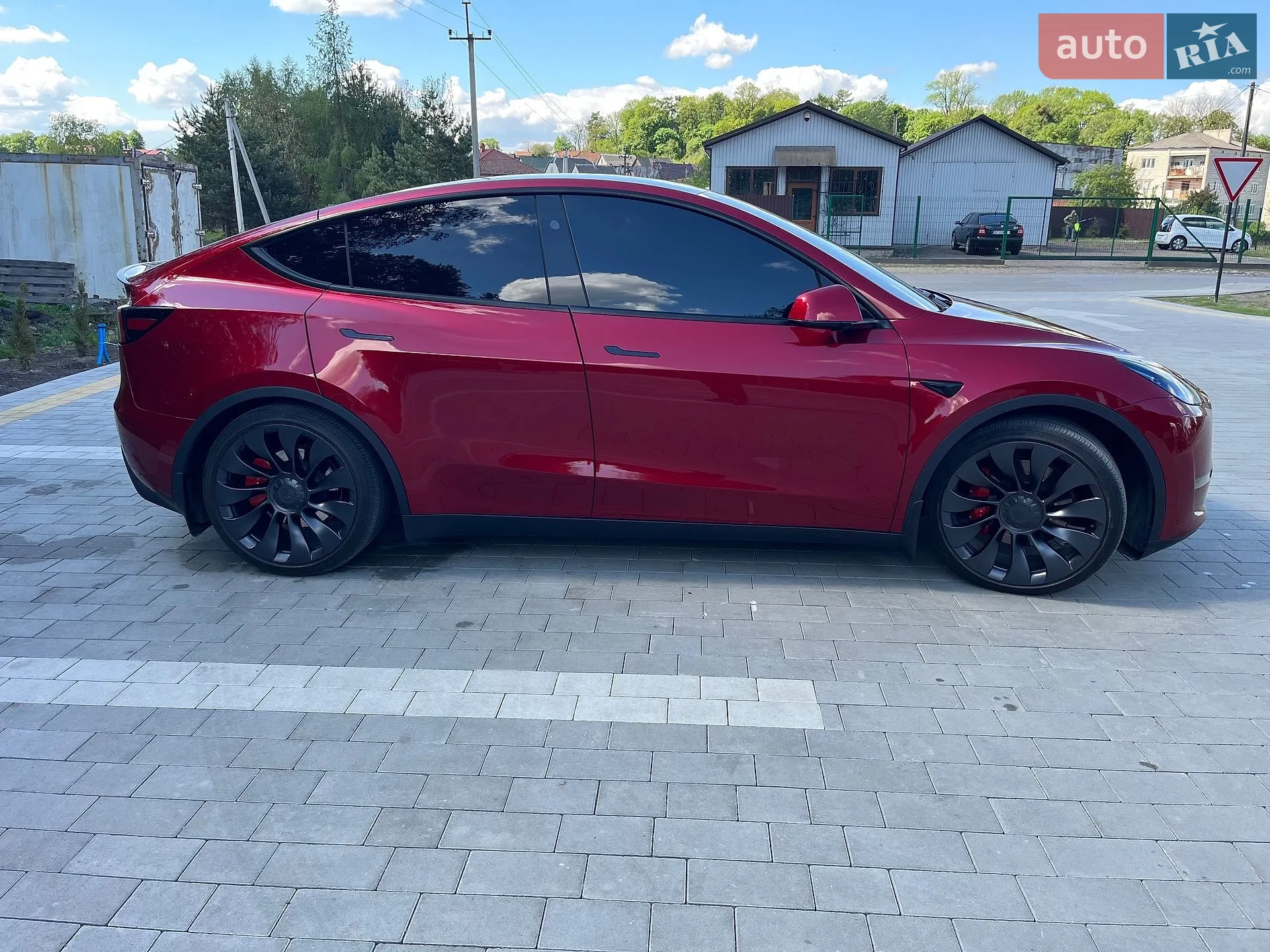 2024 Tesla Model Y - мініатюра 4