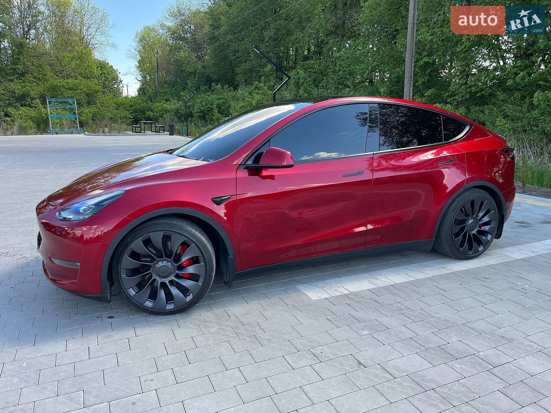 2024 Tesla Model Y - мініатюра 10