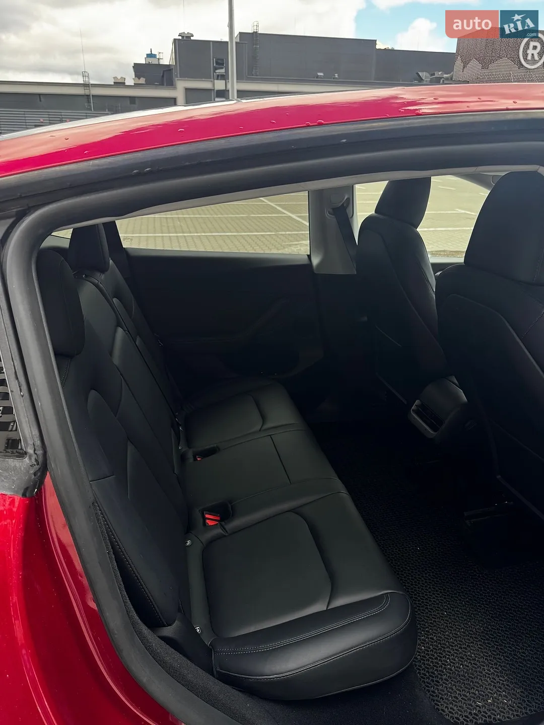 2024 Tesla Model Y - мініатюра 6