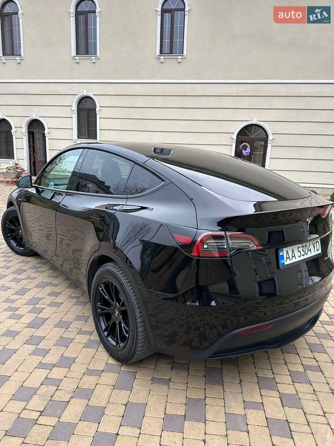 2024 Tesla Model Y - мініатюра 5