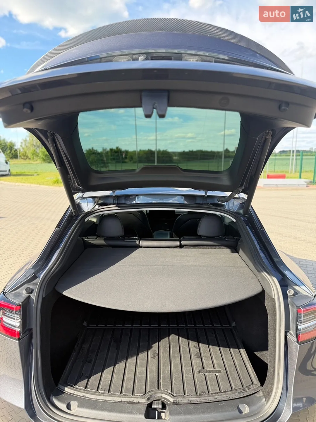 2023 Tesla Model Y - мініатюра 15