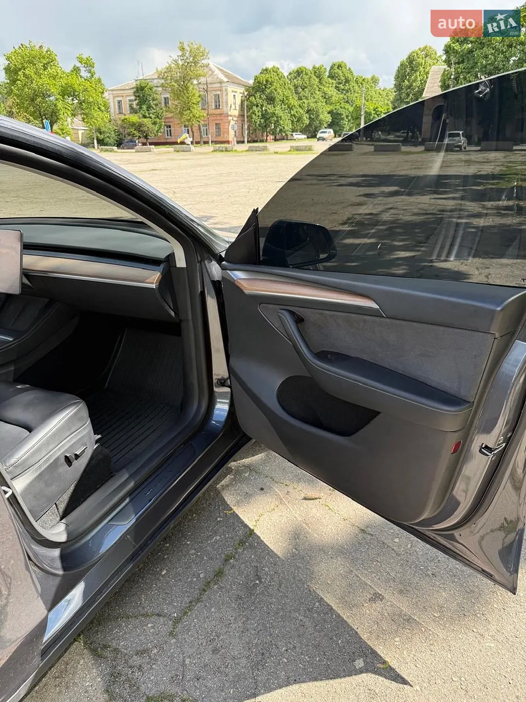 2023 Tesla Model Y - мініатюра 36
