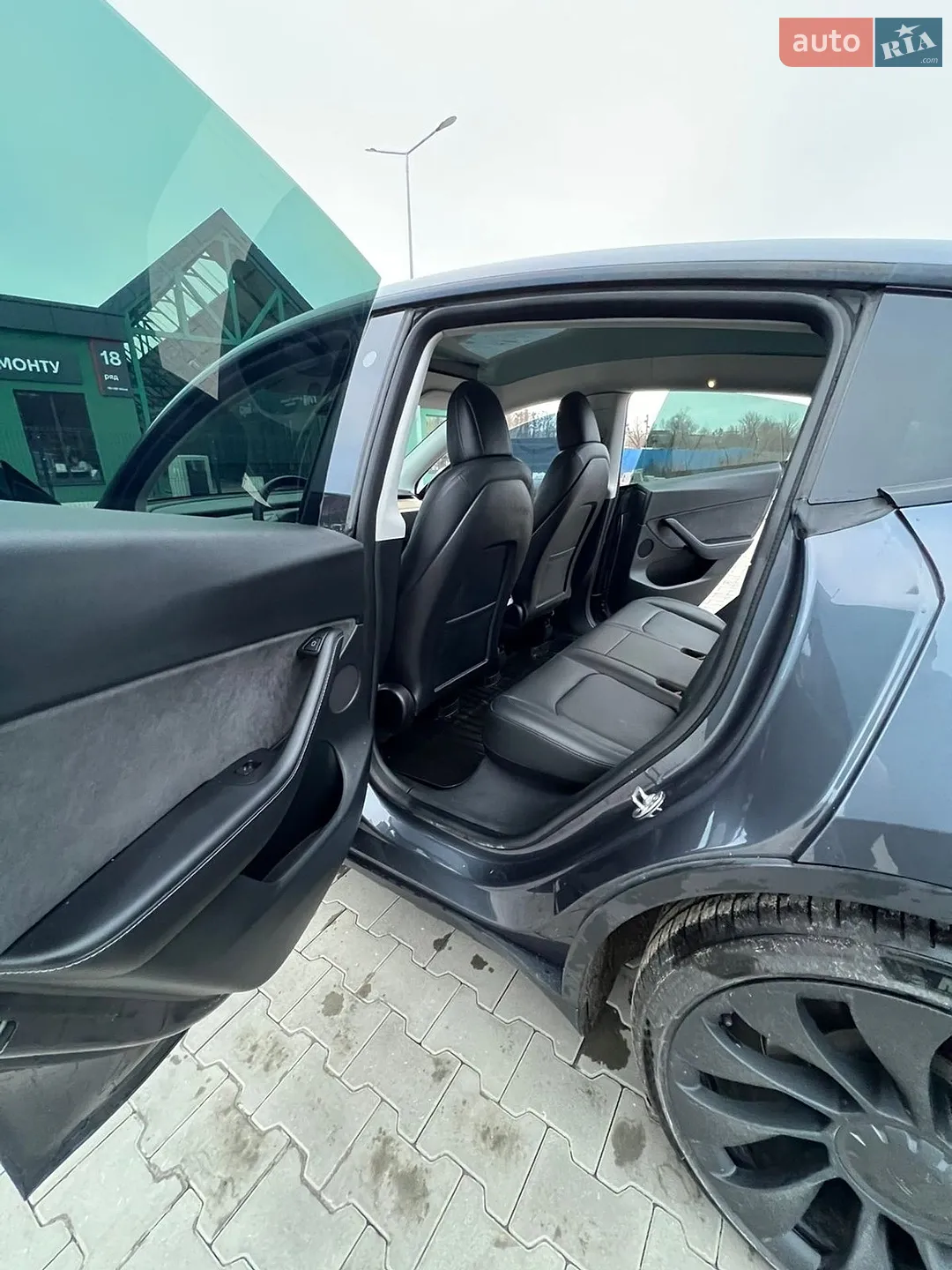 2022 Tesla Model Y - мініатюра 15