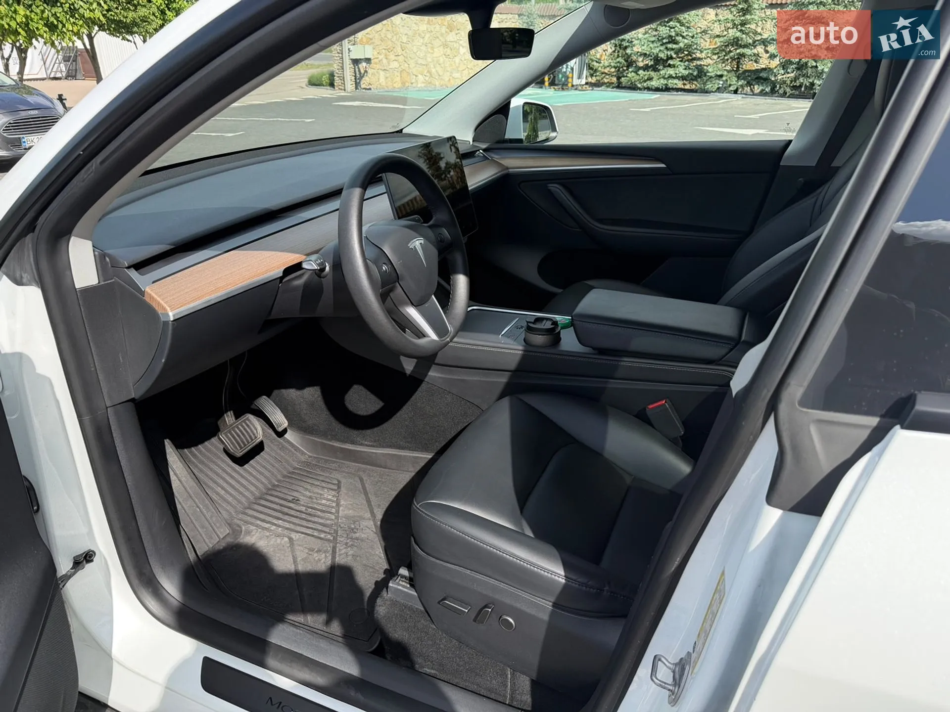 2023 Tesla Model Y - мініатюра 23