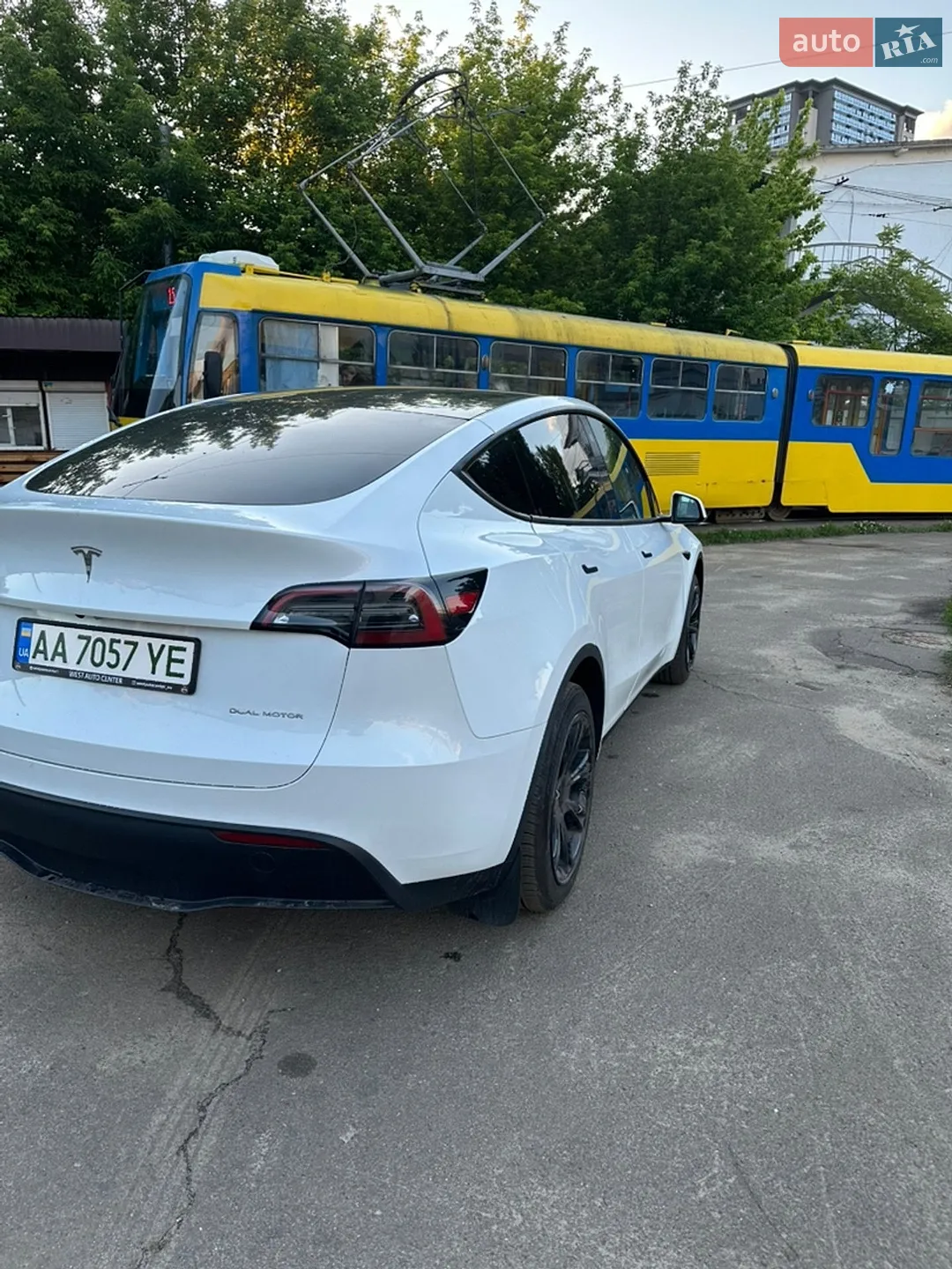 2022 Tesla Model Y - мініатюра 10