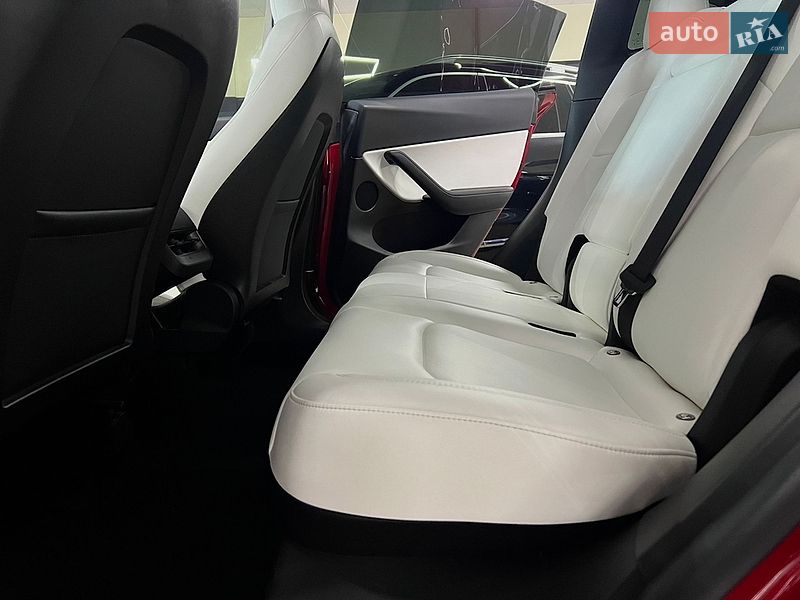 Внедорожник / Кроссовер Tesla Model Y 2022 в Николаеве