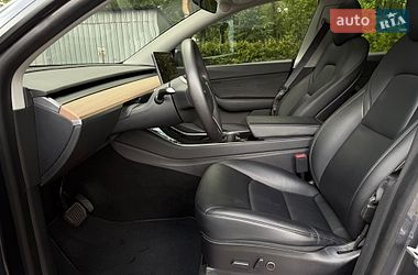 Внедорожник / Кроссовер Tesla Model Y 2021 в Днепре