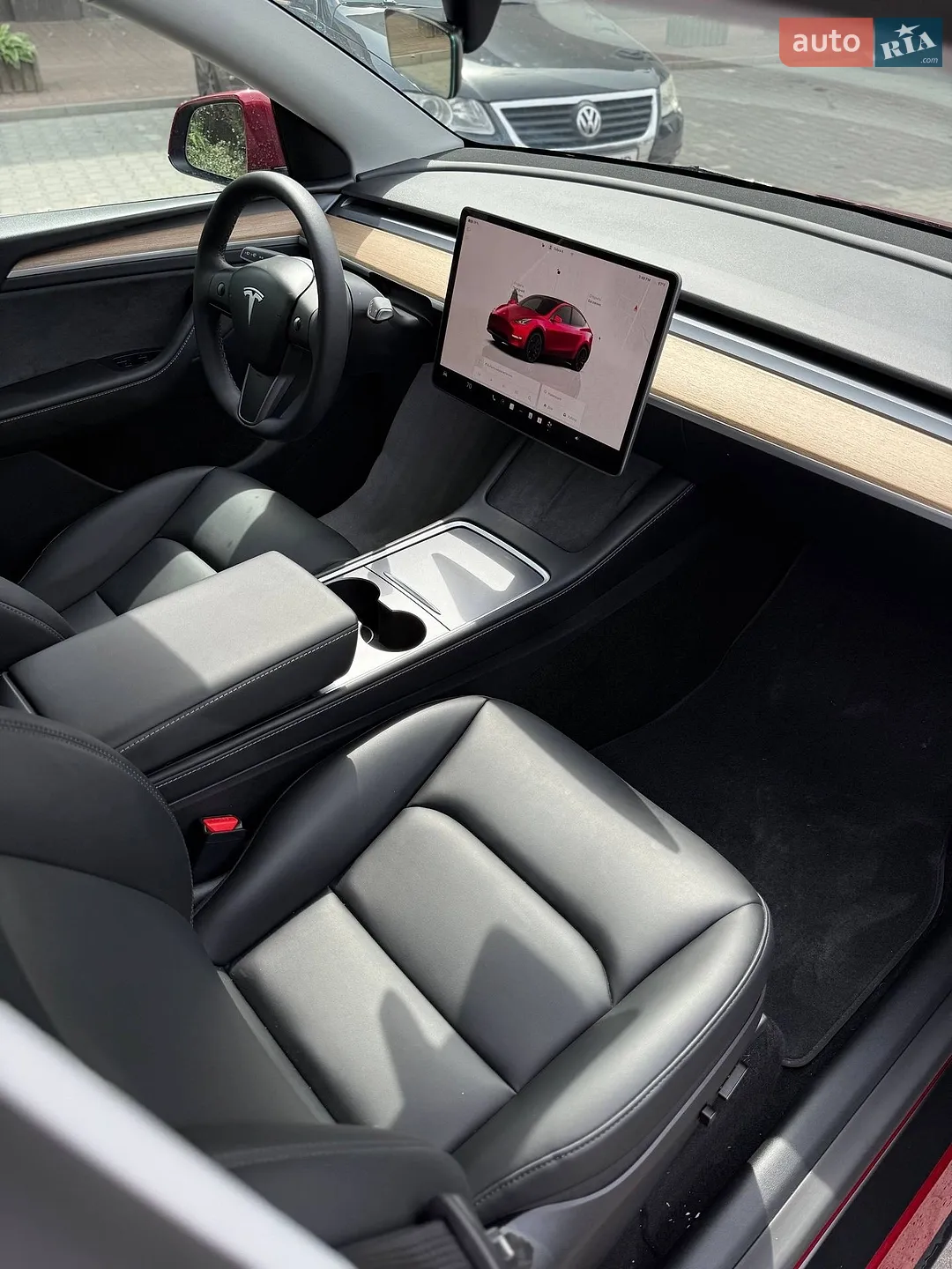 2024 Tesla Model Y - мініатюра 10